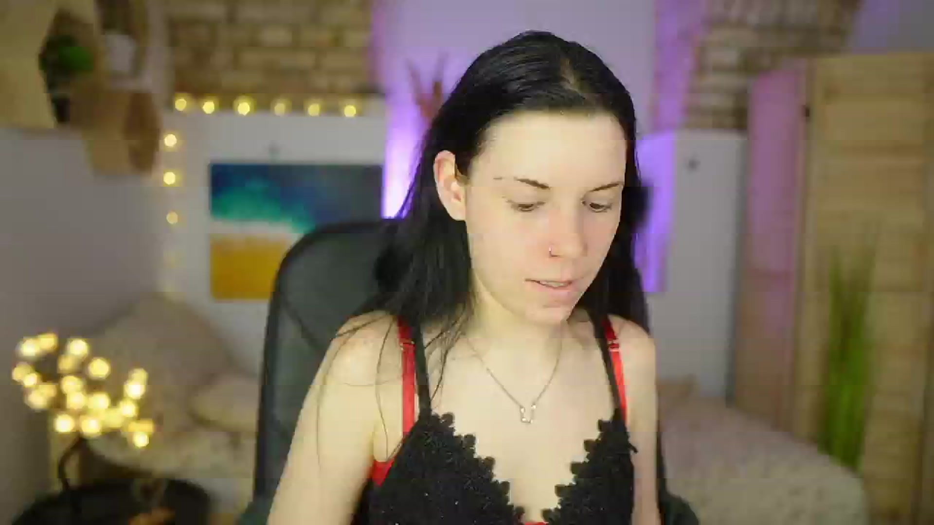 Gallery image thumbnail from April_Ollsen's myfreecams stream on, 03/30/2025, 16:36 image 16 of 20