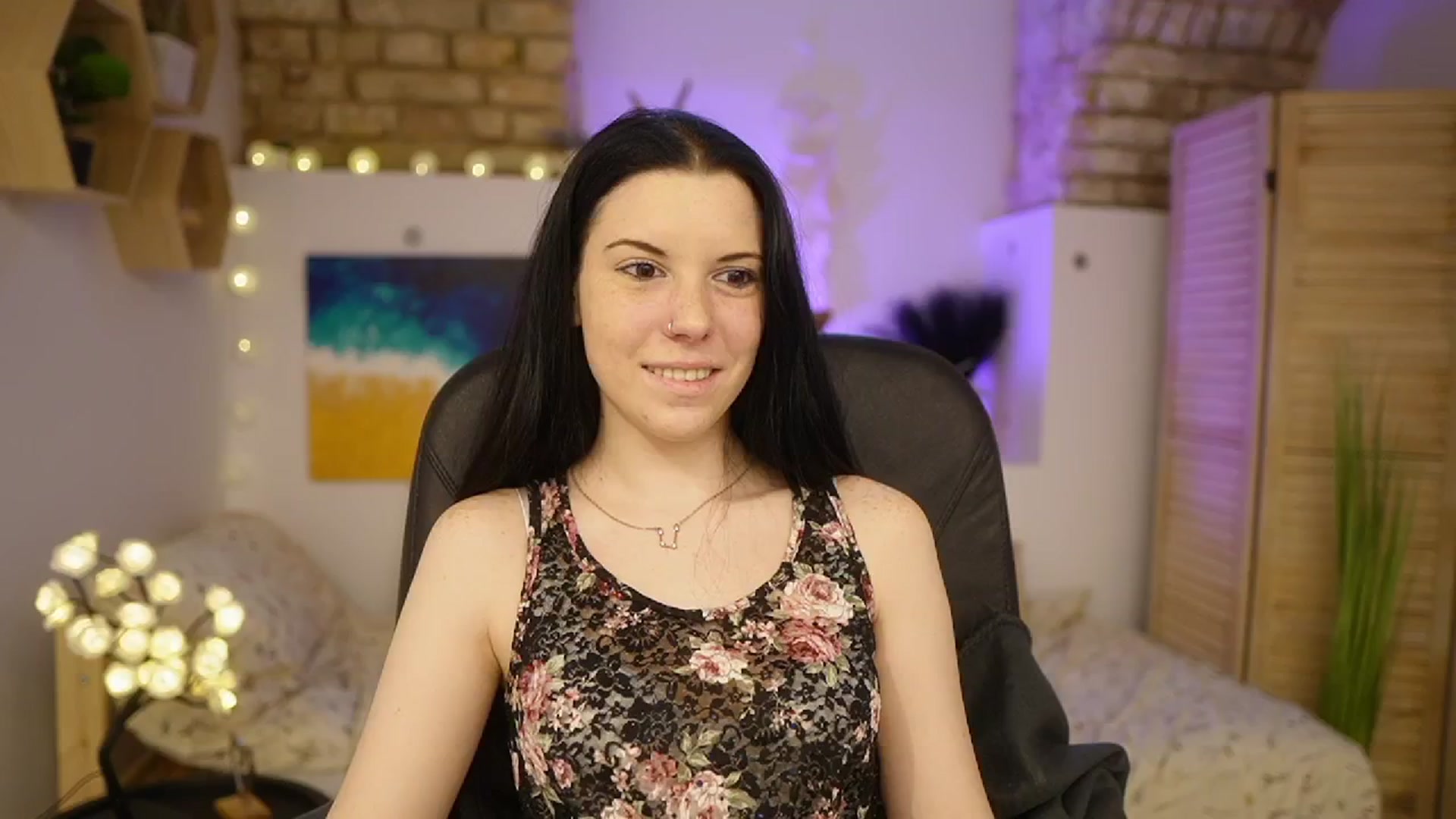 Gallery image thumbnail from April_Ollsen's myfreecams stream on, 04/03/2025, 11:06 image 4 of 20