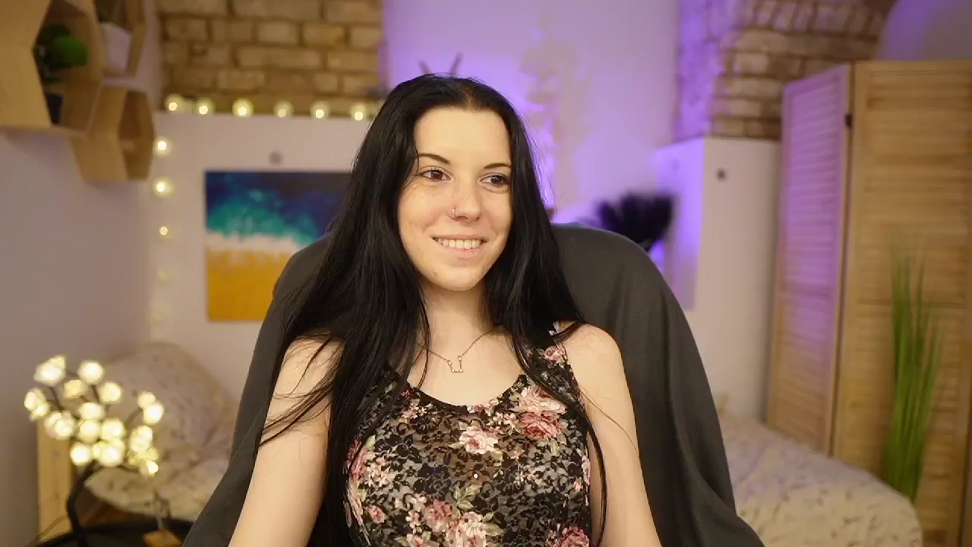 Gallery image thumbnail from April_Ollsen's myfreecams stream on, 04/03/2025, 11:06 image 14 of 20