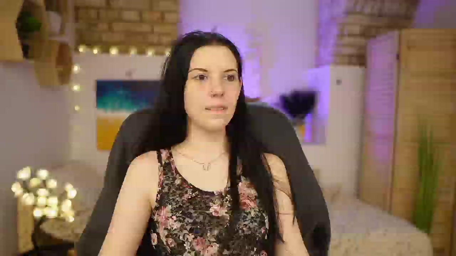 Gallery image thumbnail from April_Ollsen's myfreecams stream on, 04/03/2025, 12:53 image 15 of 20