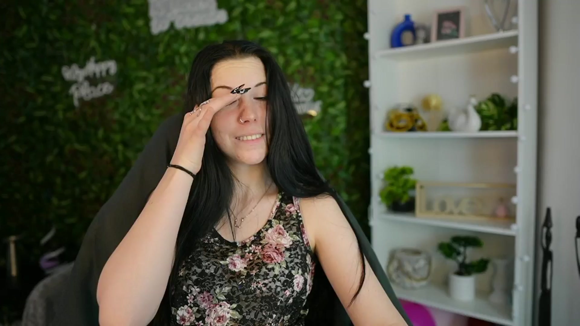 Gallery image thumbnail from April_Ollsen's myfreecams stream on, 04/03/2025, 14:51 image 11 of 20