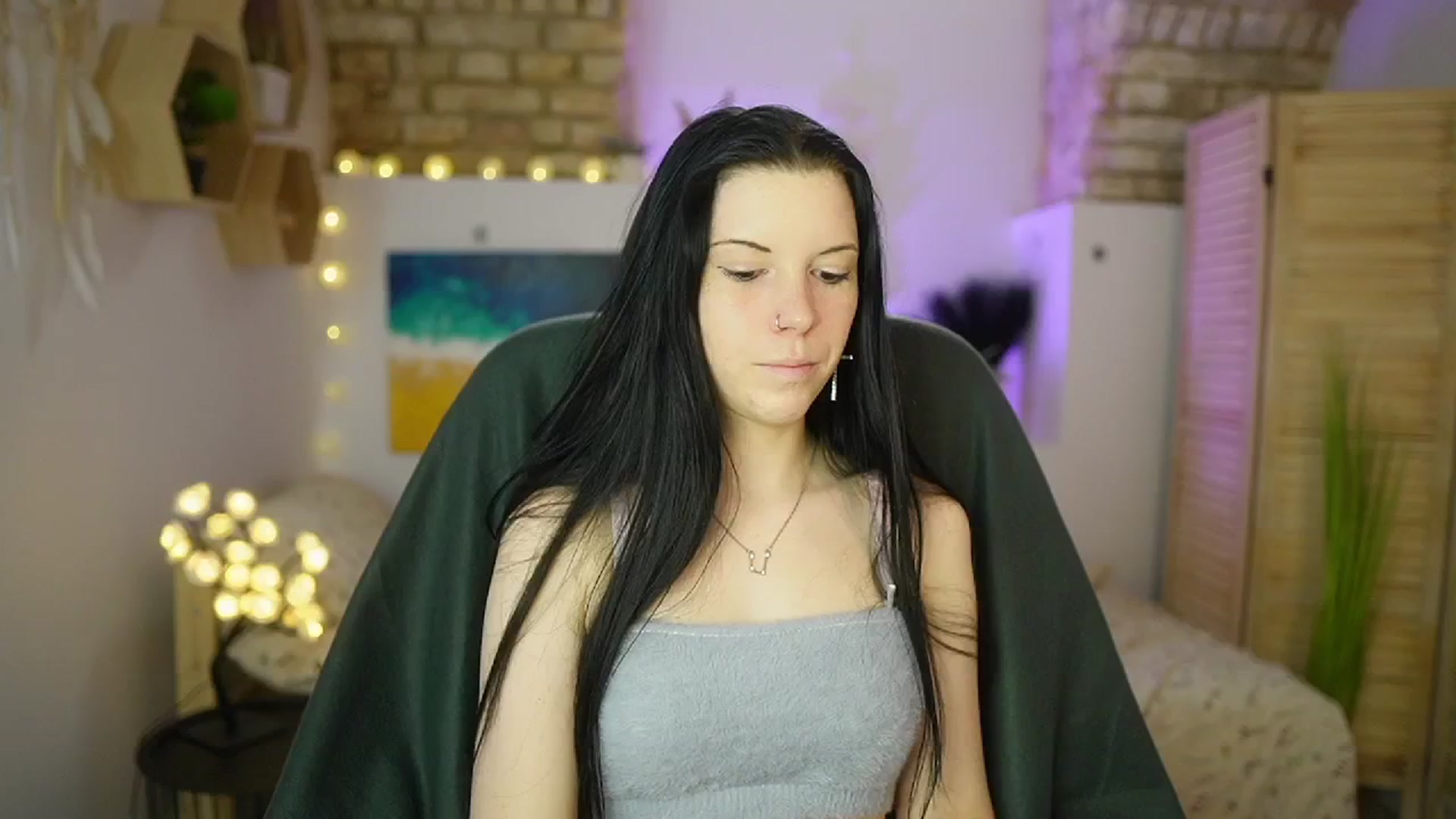 Gallery image thumbnail from April_Ollsen's myfreecams stream on, 04/04/2025, 12:53 image 2 of 20