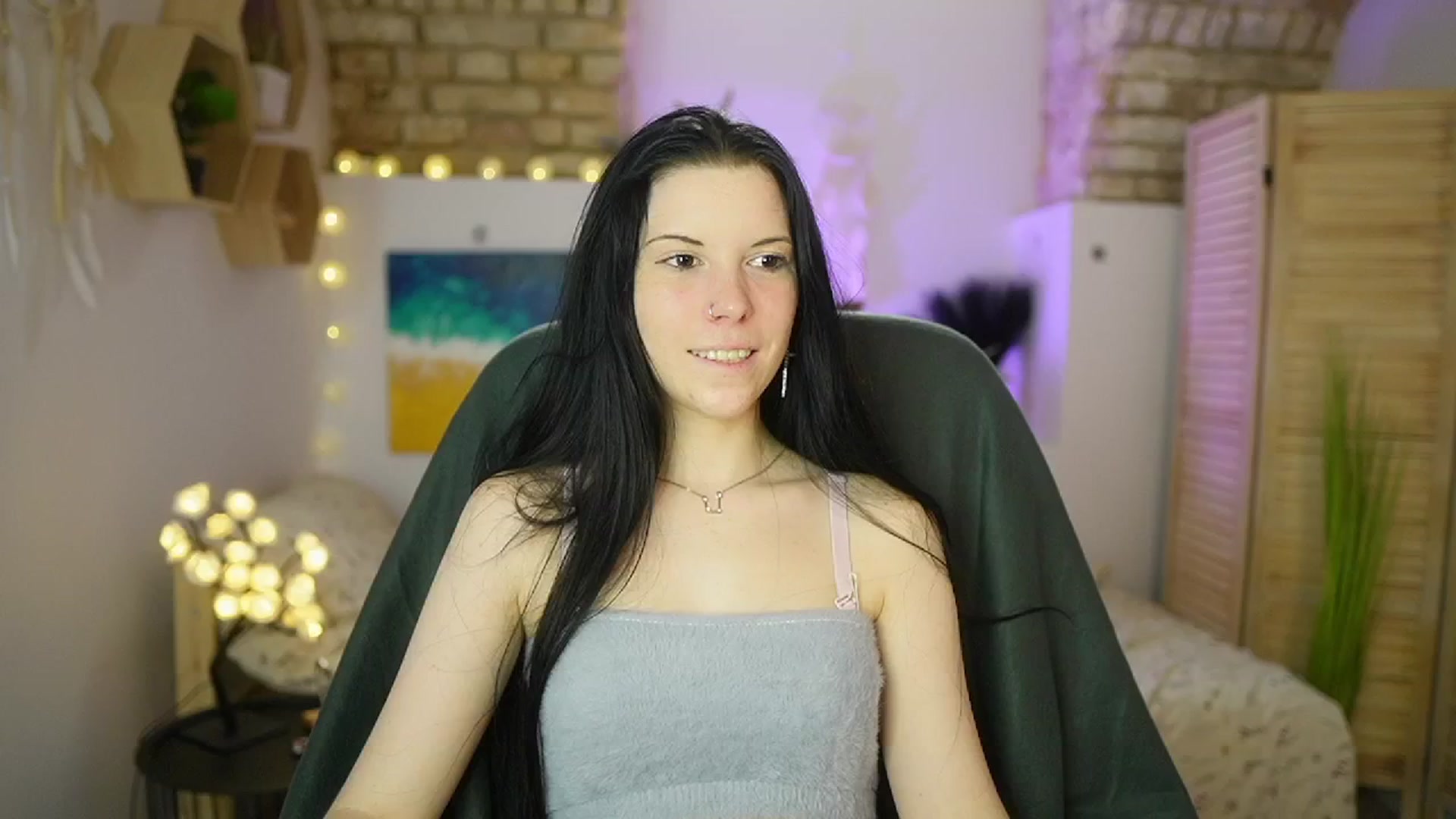 Gallery image thumbnail from April_Ollsen's myfreecams stream on, 04/04/2025, 12:53 image 8 of 20