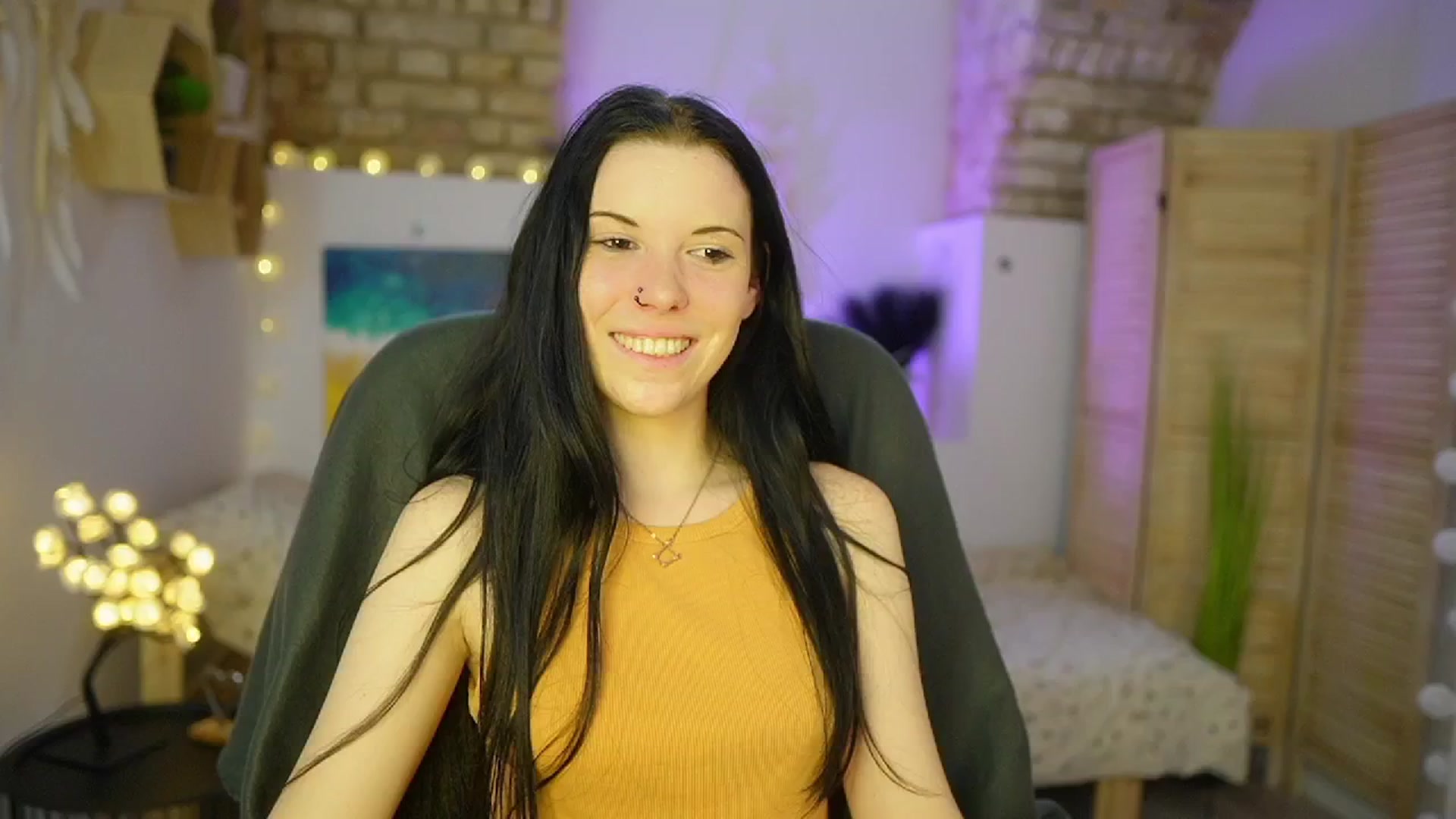 Gallery image thumbnail from April_Ollsen's myfreecams stream on, 04/10/2025, 10:28 image 13 of 20