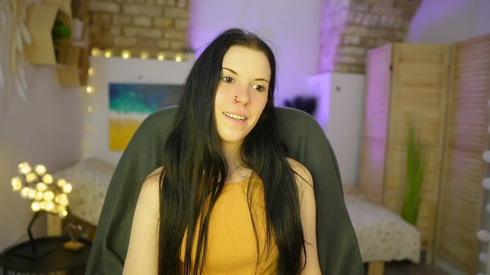 Gallery image thumbnail from April_Ollsen's myfreecams stream on, 04/10/2025, 12:57 image 2 of 20