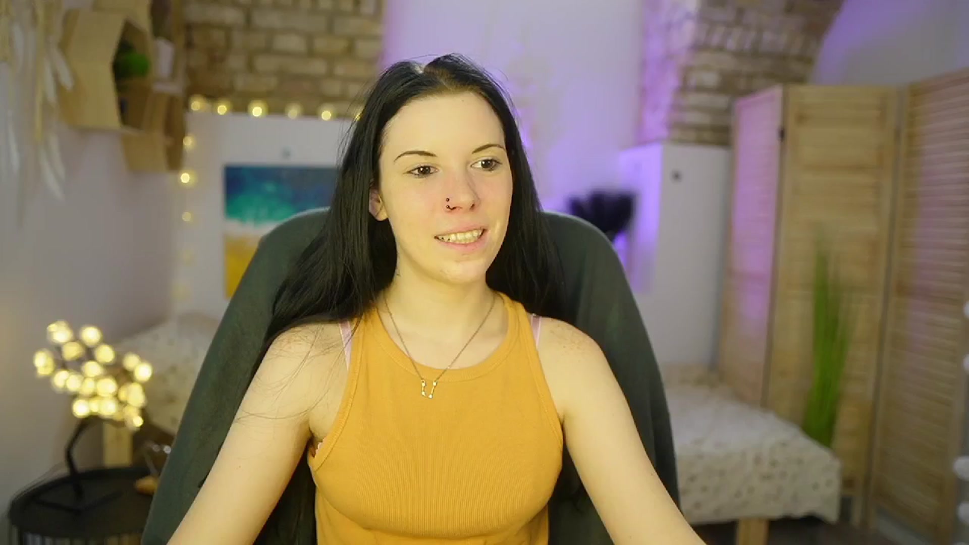 Gallery image thumbnail from April_Ollsen's myfreecams stream on, 04/10/2025, 12:57 image 15 of 20