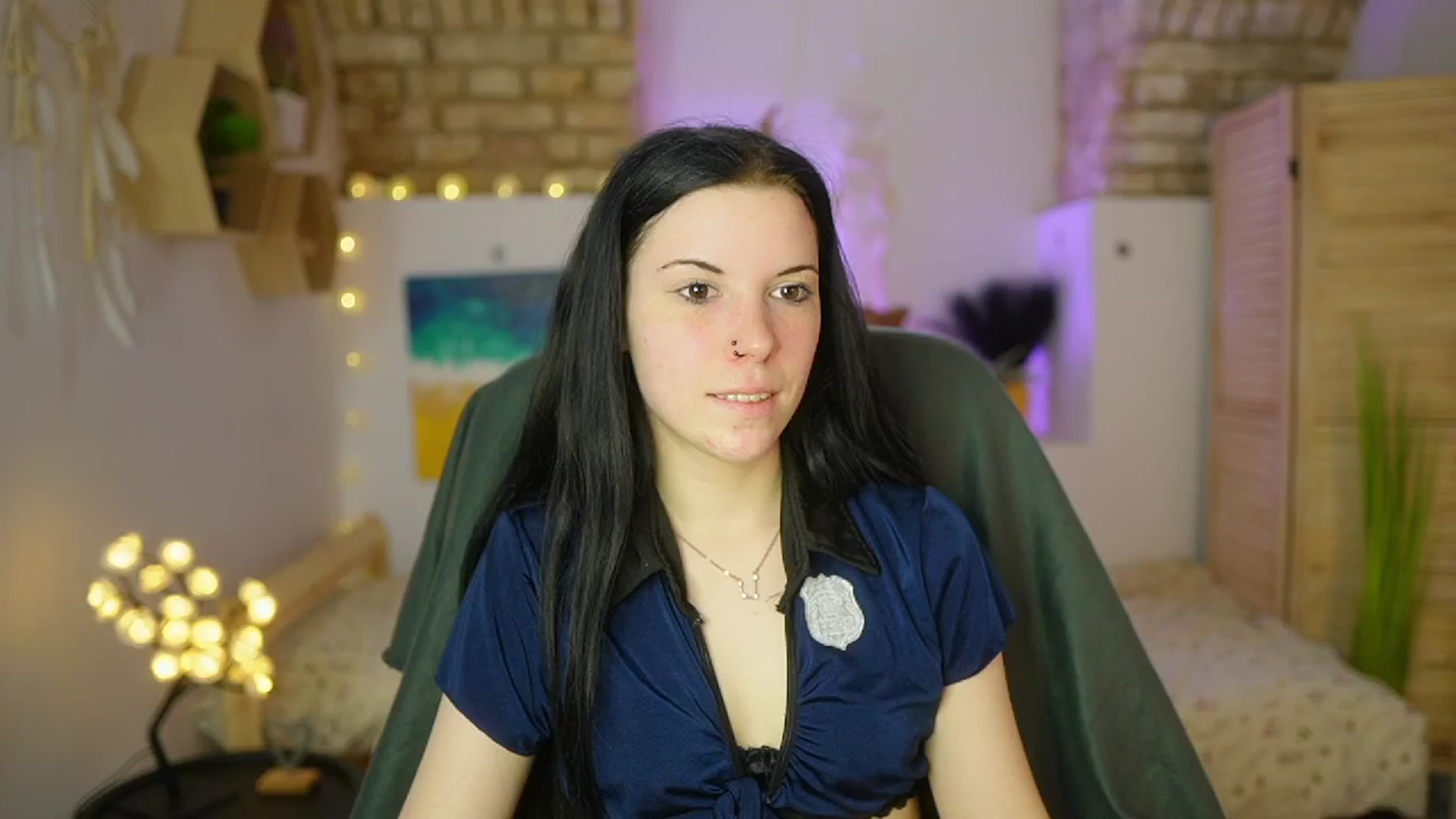 Gallery image thumbnail from April_Ollsen's myfreecams stream on, 04/13/2025, 13:00 image 1 of 20