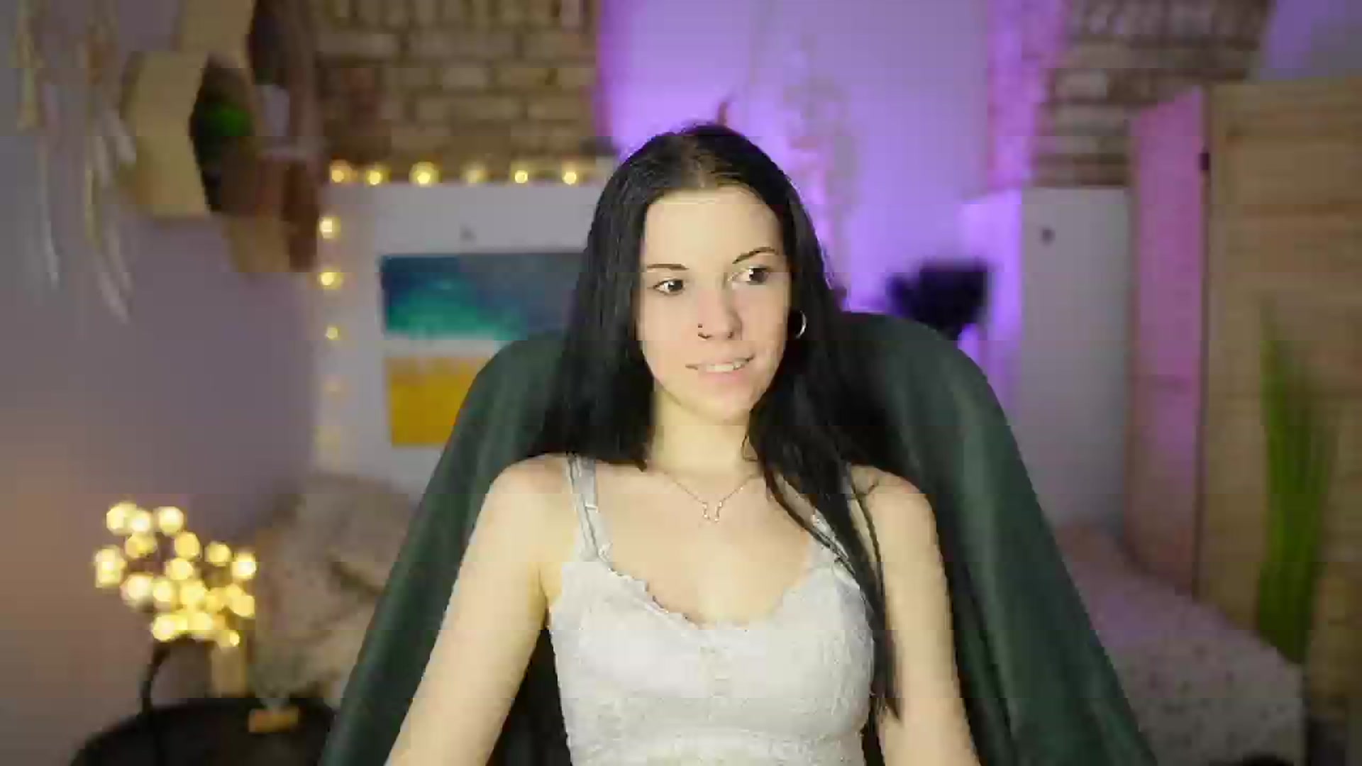 Gallery image thumbnail from April_Ollsen's myfreecams stream on, 04/16/2025, 17:27 image 20 of 20