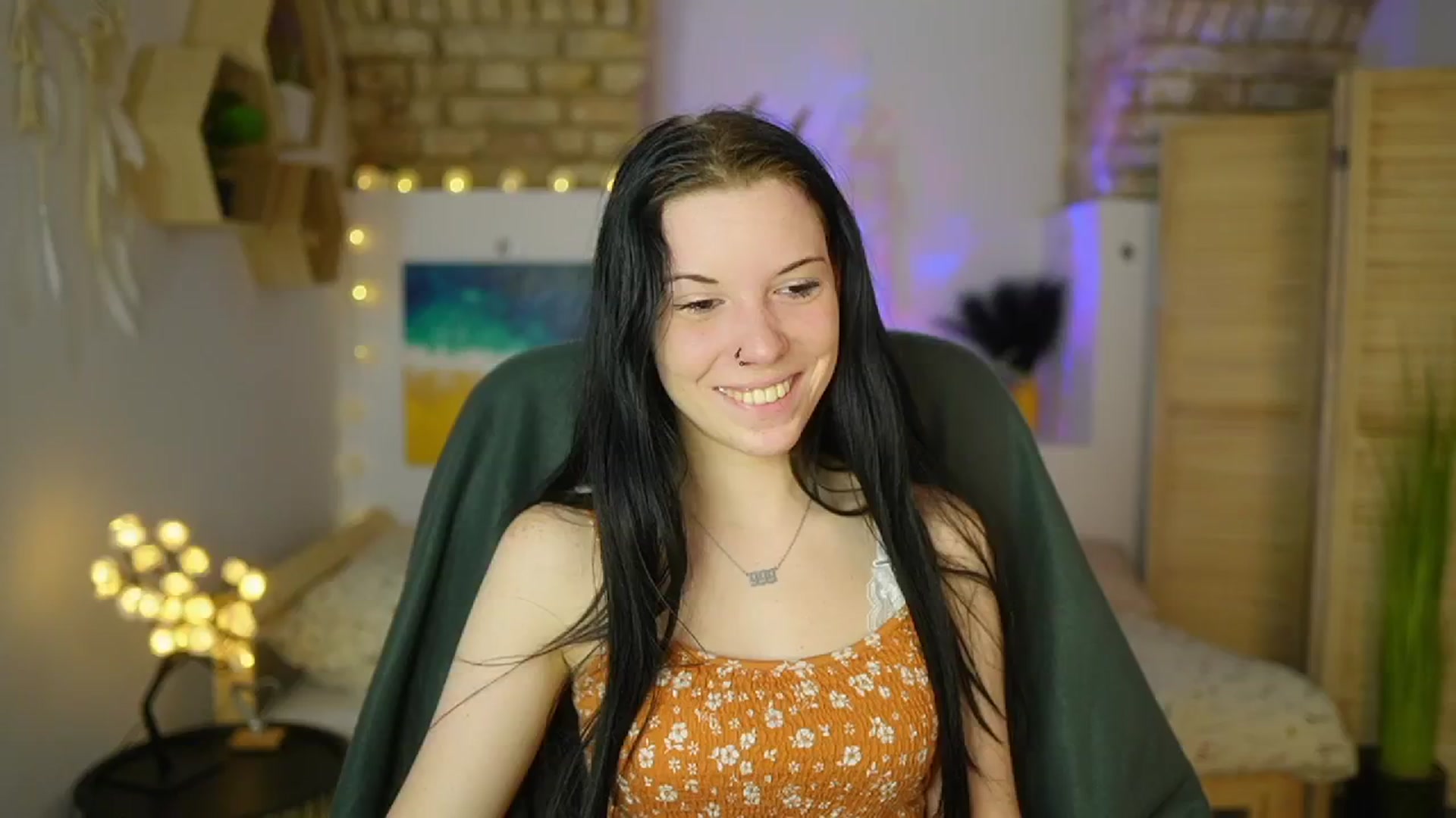 Gallery image thumbnail from April_Ollsen's myfreecams stream on, 04/28/2025, 09:20 image 20 of 20