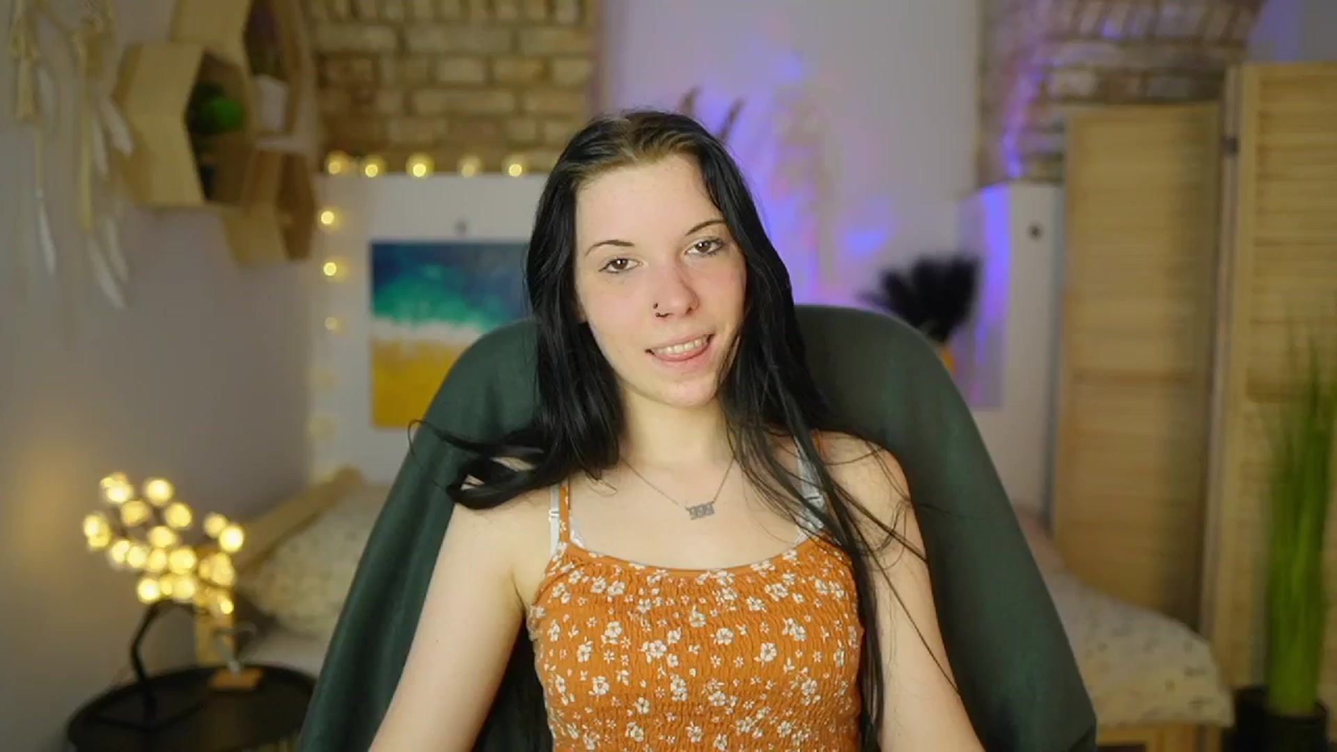 Gallery image thumbnail from April_Ollsen's myfreecams stream on, 04/28/2025, 10:43 image 3 of 20