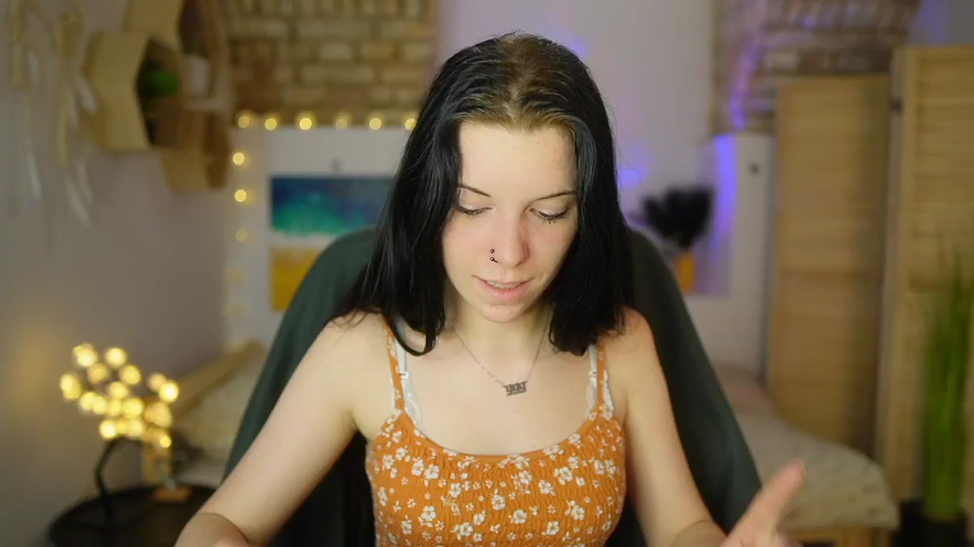 Gallery image thumbnail from April_Ollsen's myfreecams stream on, 04/28/2025, 12:16 image 12 of 20