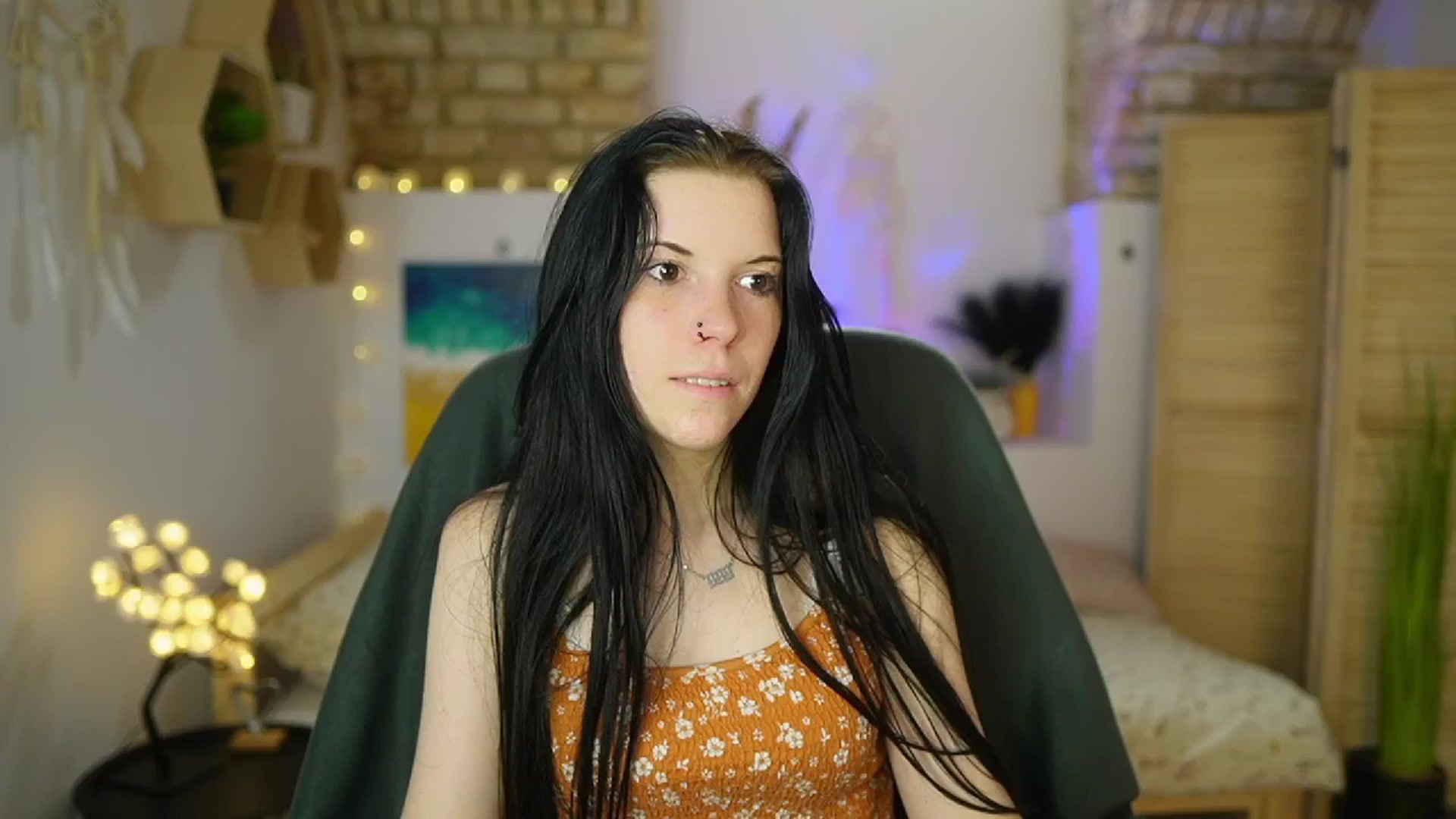 Gallery image thumbnail from April_Ollsen's myfreecams stream on, 04/28/2025, 12:58 image 20 of 20