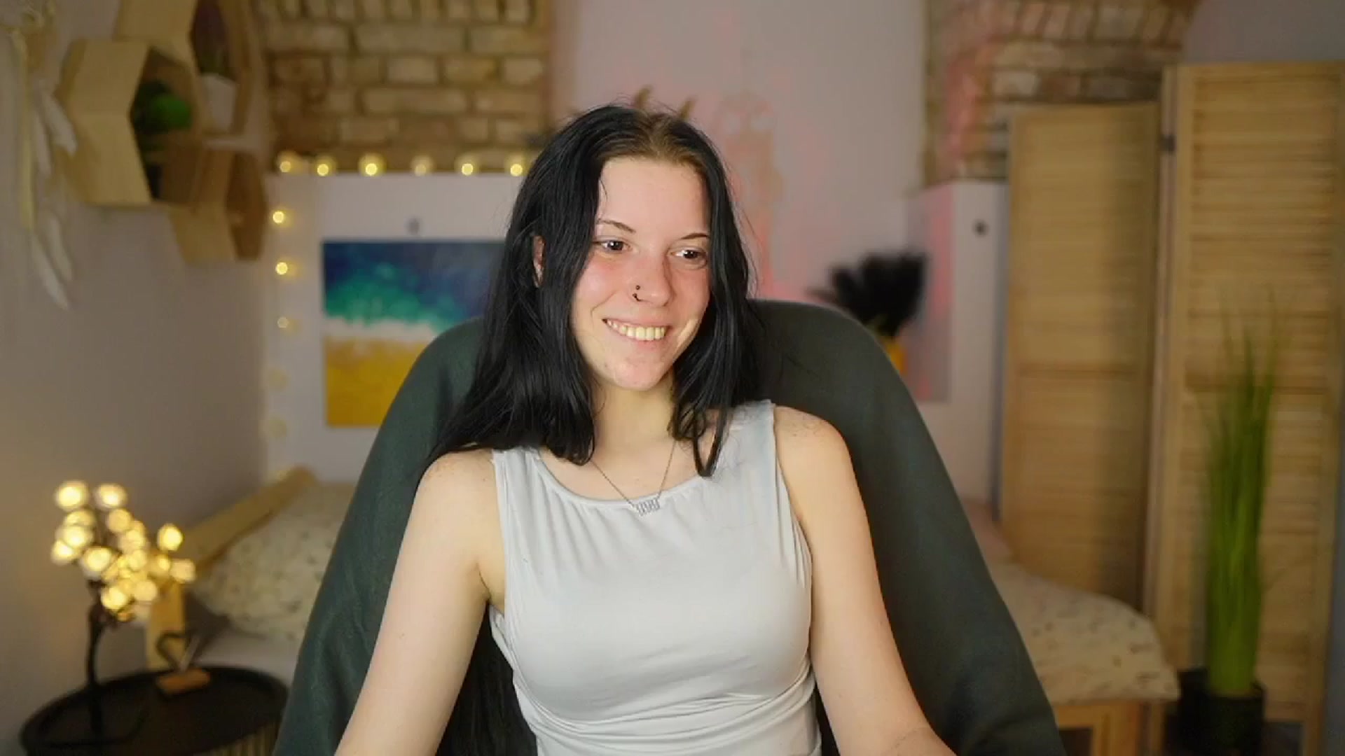 Gallery image thumbnail from April_Ollsen's myfreecams stream on, 04/29/2025, 09:27 image 5 of 20