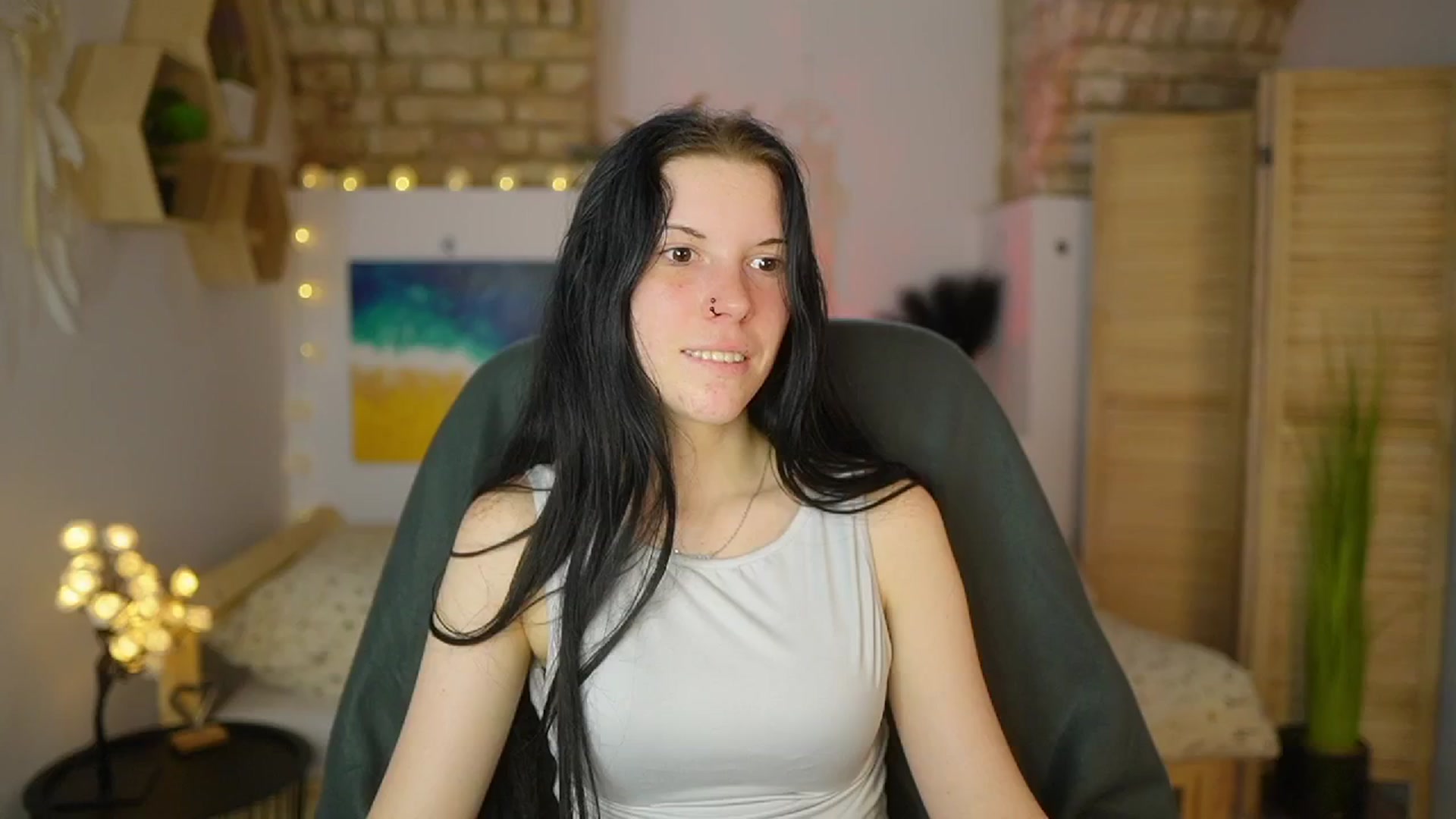 Gallery image thumbnail from April_Ollsen's myfreecams stream on, 04/29/2025, 10:20 image 2 of 20