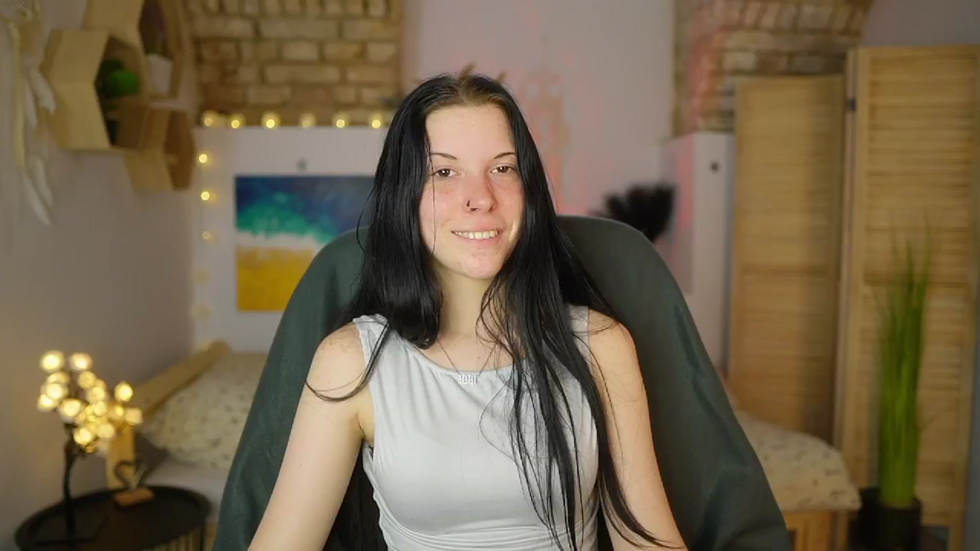 Gallery image thumbnail from April_Ollsen's myfreecams stream on, 04/29/2025, 10:20 image 12 of 20