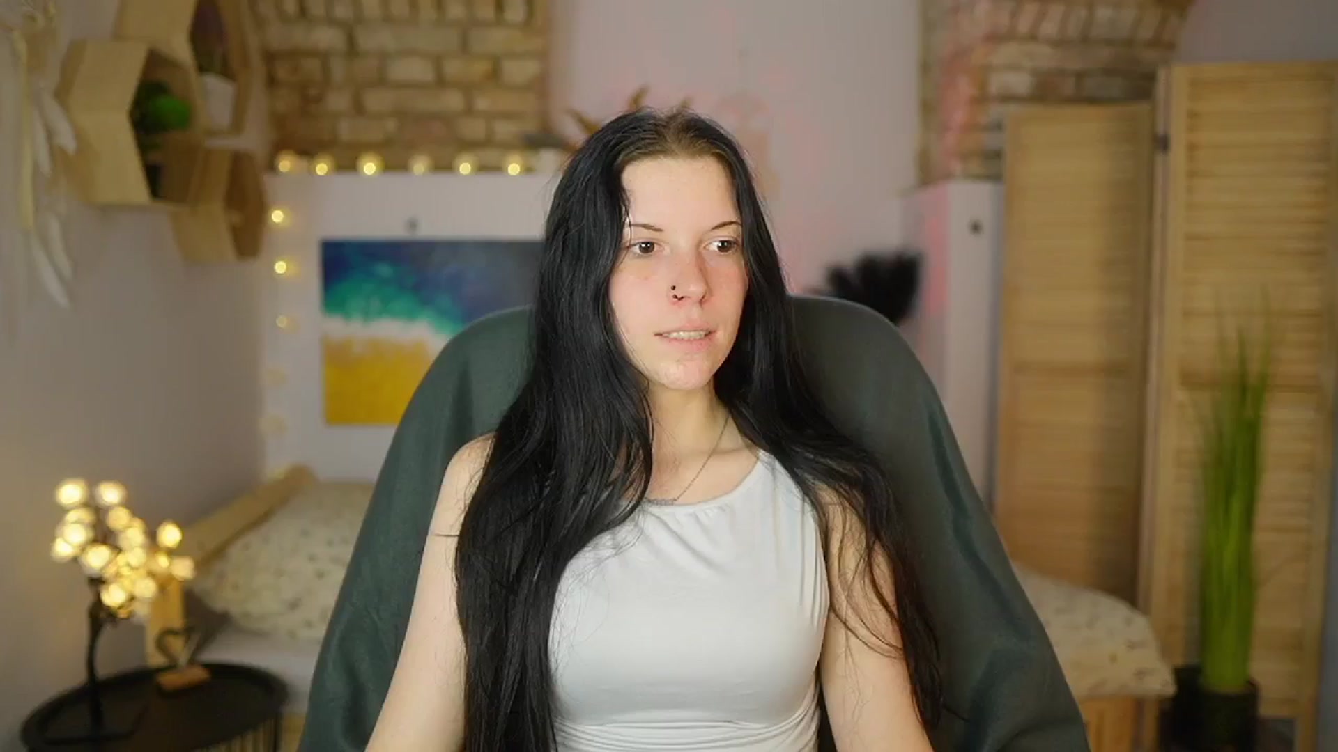 Gallery image thumbnail from April_Ollsen's myfreecams stream on, 04/29/2025, 10:20 image 3 of 20