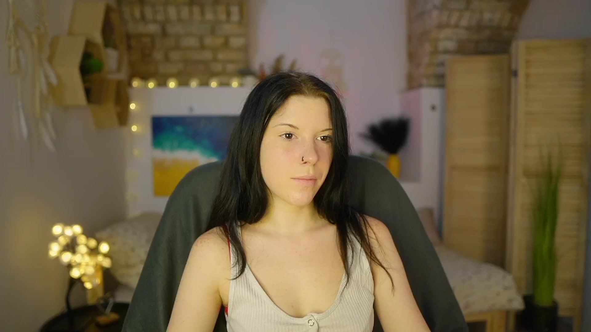 Gallery image thumbnail from April_Ollsen's myfreecams stream on, 05/04/2025, 08:25 image 9 of 20