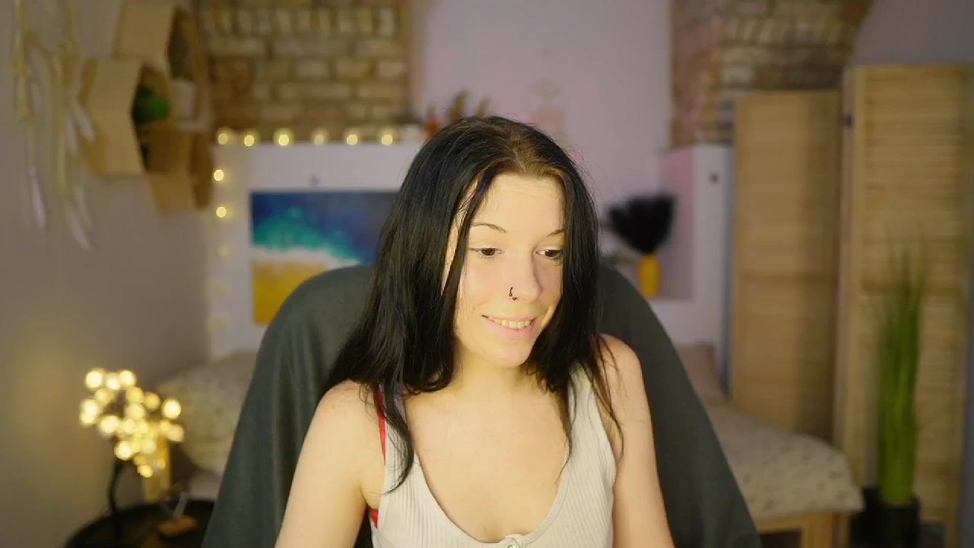 Gallery image thumbnail from April_Ollsen's myfreecams stream on, 05/04/2025, 08:25 image 15 of 20