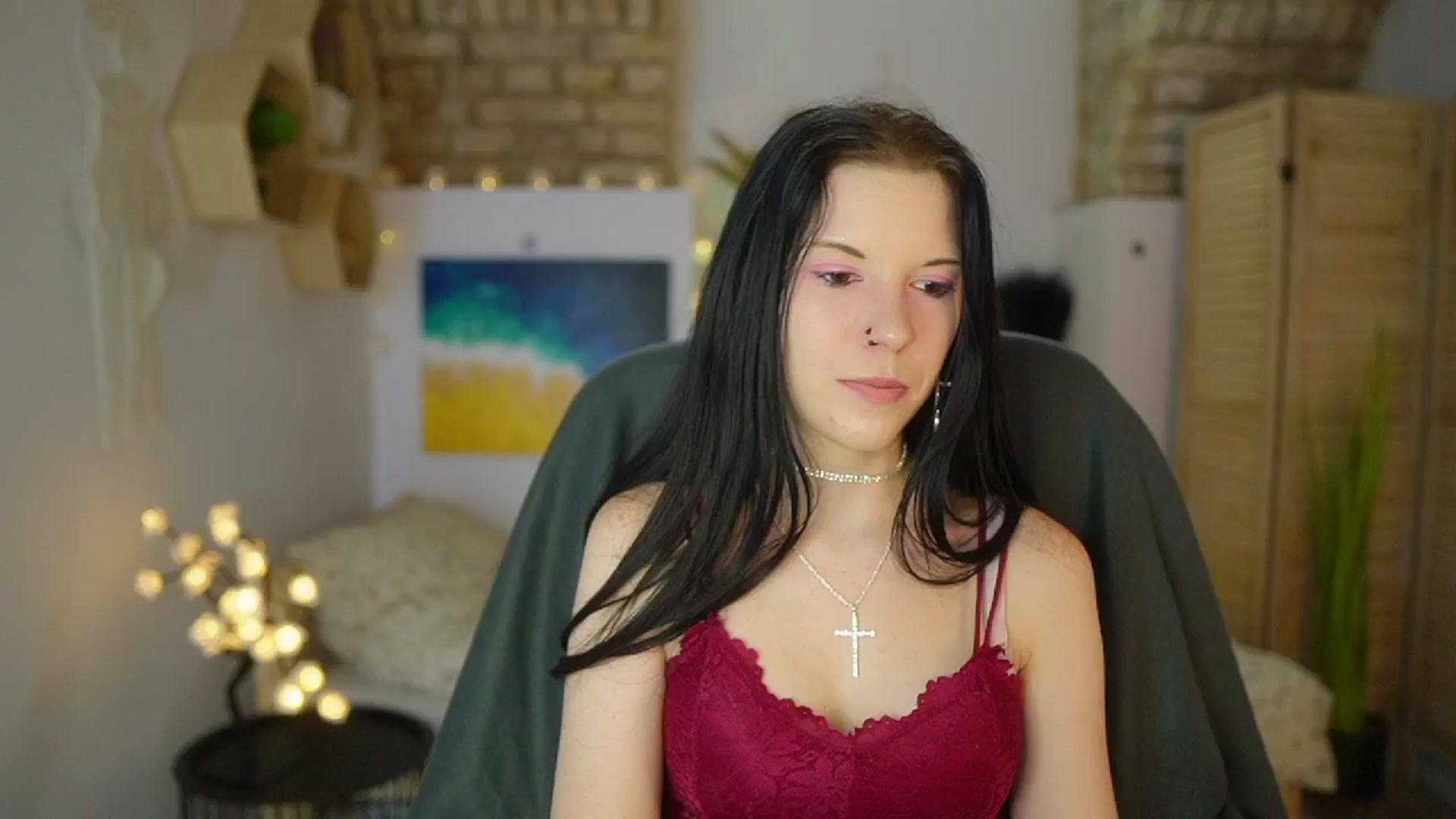 Gallery image thumbnail from April_Ollsen's myfreecams stream on, 05/08/2025, 12:48 image 15 of 20