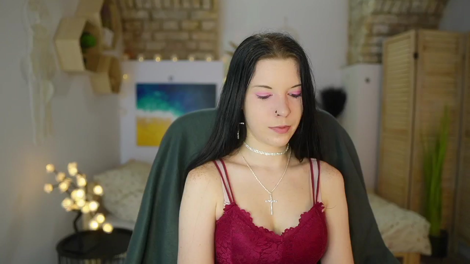 Gallery image thumbnail from April_Ollsen's myfreecams stream on, 05/08/2025, 12:48 image 4 of 20