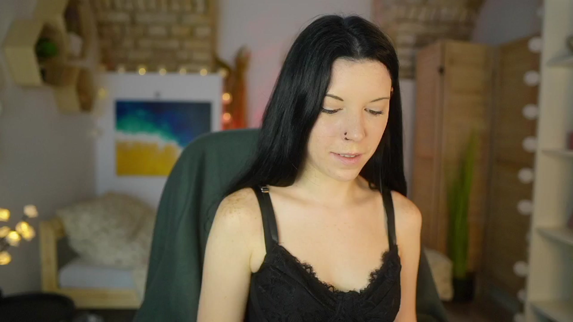 Gallery image thumbnail from April_Ollsen's myfreecams stream on, 05/10/2025, 09:49 image 7 of 20
