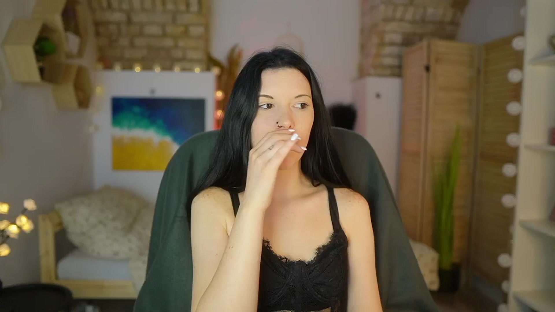 Gallery image thumbnail from April_Ollsen's myfreecams stream on, 05/10/2025, 11:21 image 1 of 20