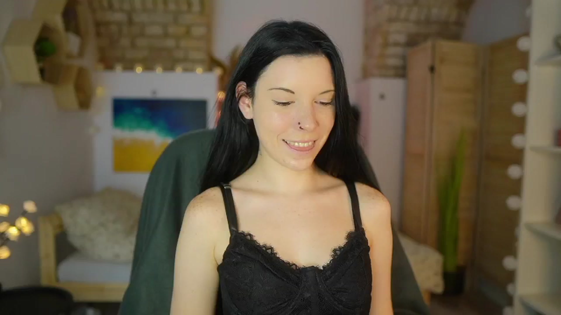 Gallery image thumbnail from April_Ollsen's myfreecams stream on, 05/10/2025, 11:21 image 10 of 20