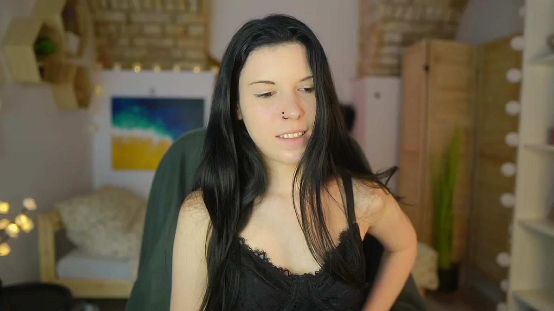 Gallery image thumbnail from April_Ollsen's myfreecams stream on, 05/10/2025, 11:21 image 15 of 20