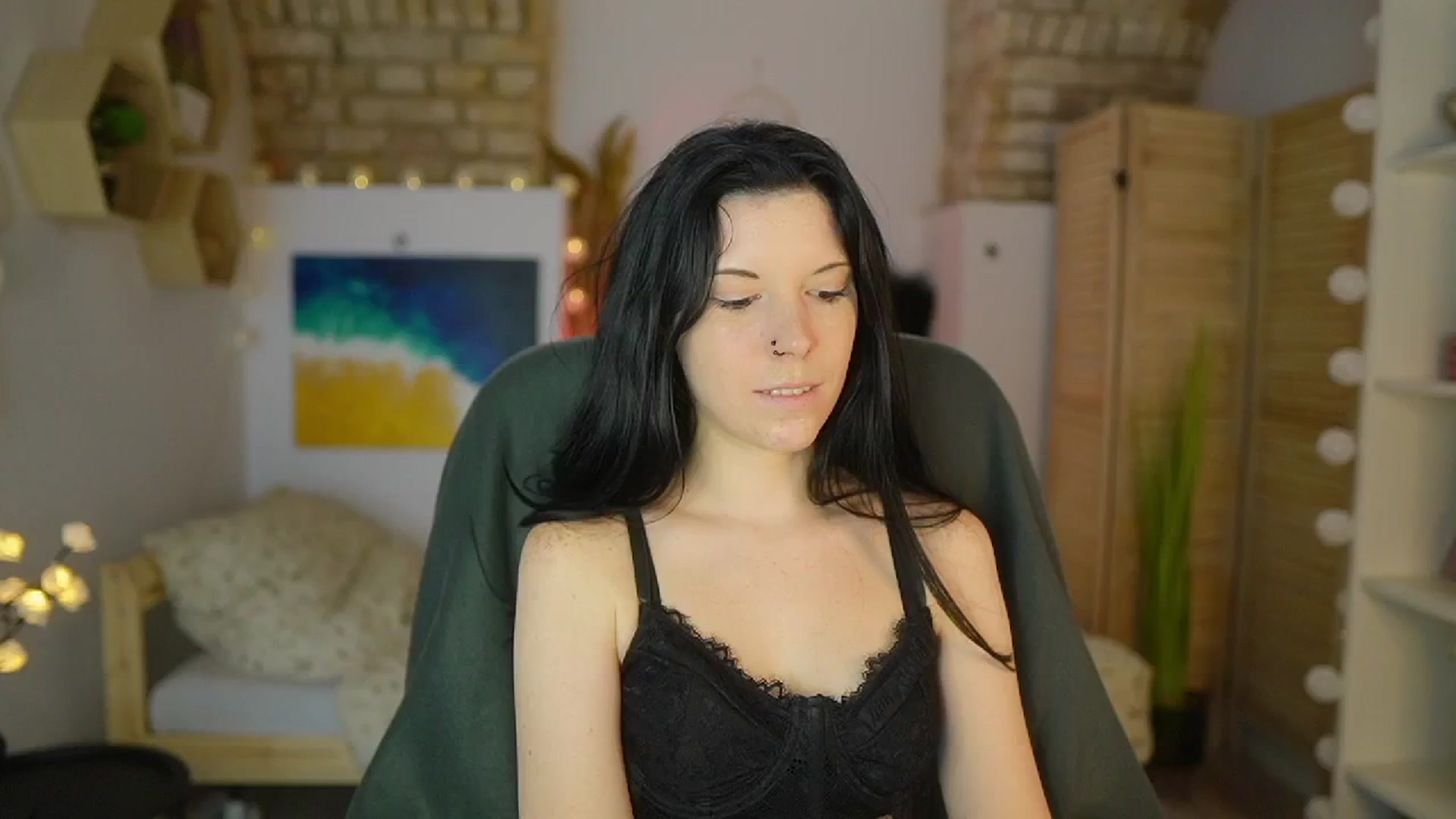 Gallery image thumbnail from April_Ollsen's myfreecams stream on, 05/10/2025, 12:17 image 6 of 20