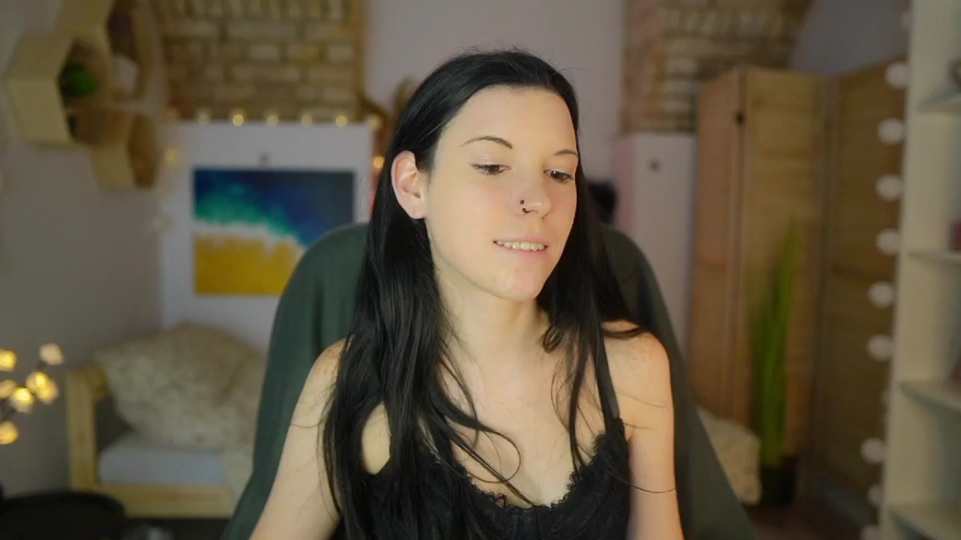 Gallery image thumbnail from April_Ollsen's myfreecams stream on, 05/10/2025, 12:17 image 15 of 20