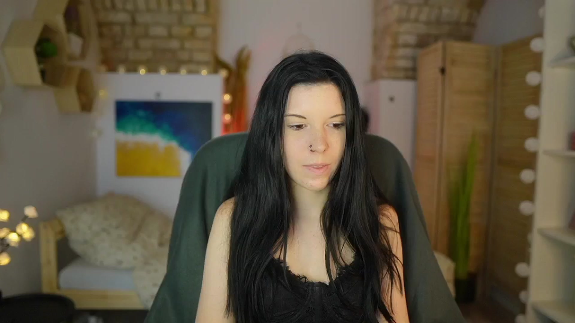 Gallery image thumbnail from April_Ollsen's myfreecams stream on, 05/10/2025, 12:17 image 19 of 20