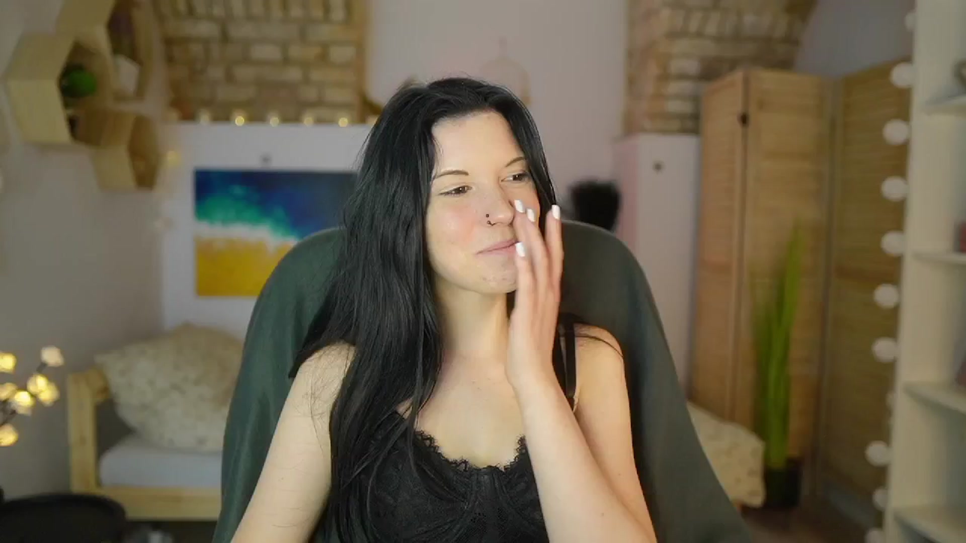 Gallery image thumbnail from April_Ollsen's myfreecams stream on, 05/10/2025, 13:08 image 13 of 20