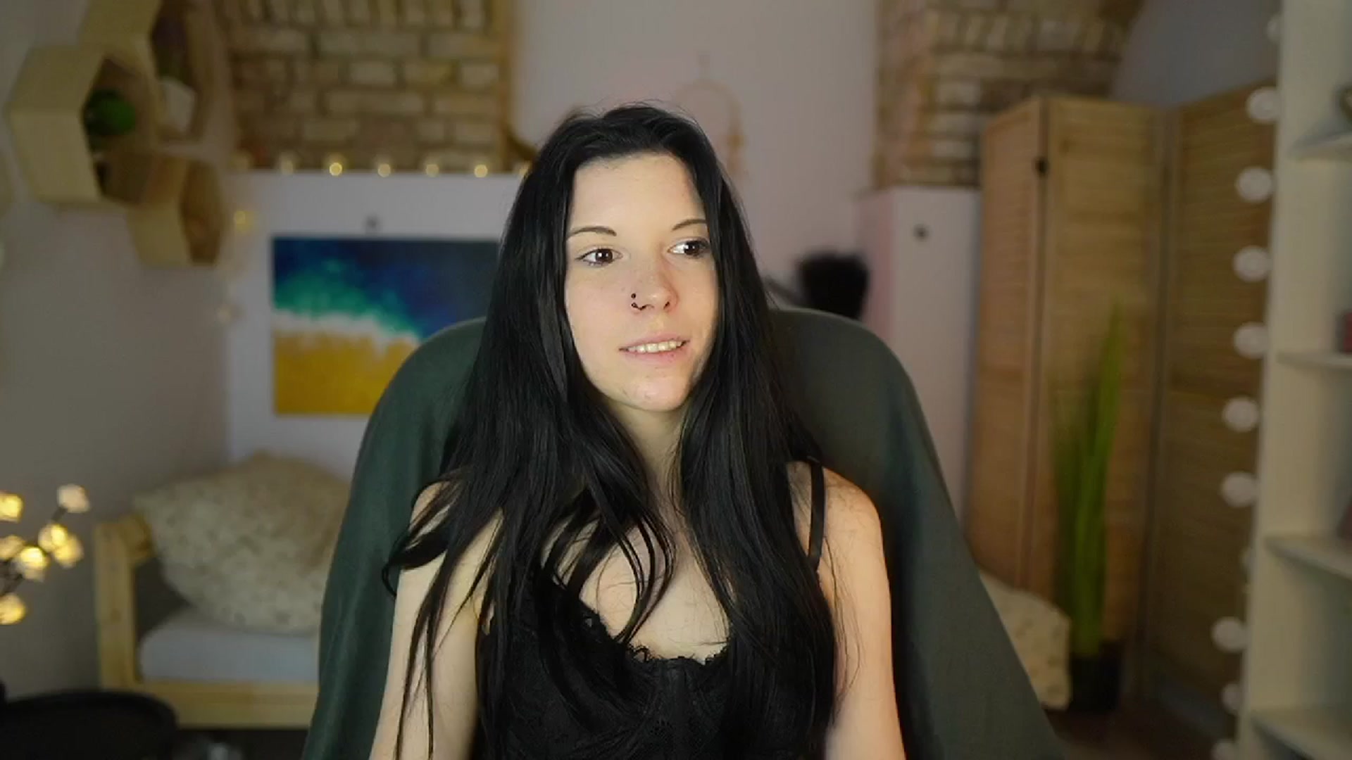 Gallery image thumbnail from April_Ollsen's myfreecams stream on, 05/10/2025, 13:08 image 9 of 20