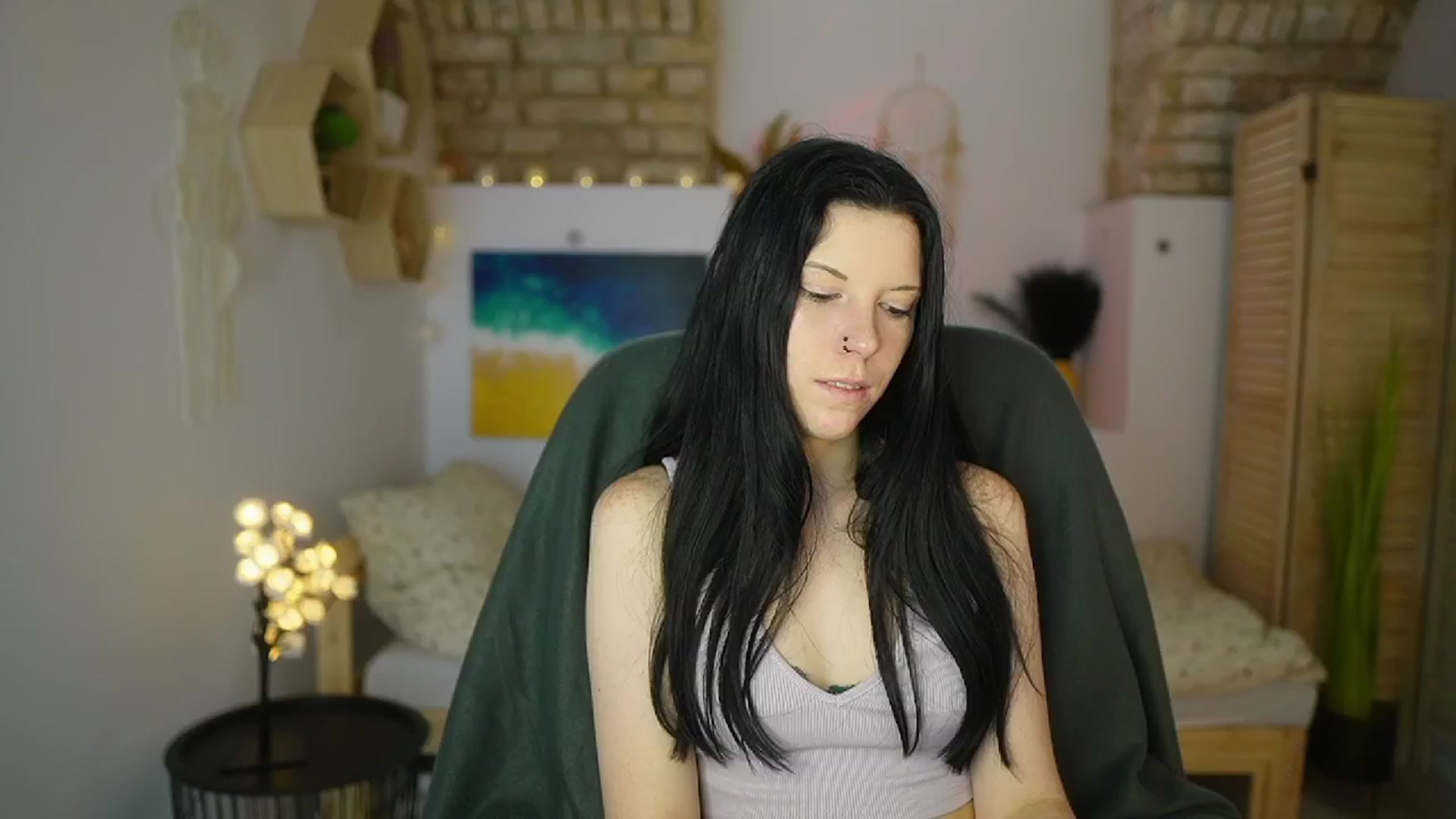 Gallery image thumbnail from April_Ollsen's myfreecams stream on, 05/13/2025, 13:01 image 9 of 20