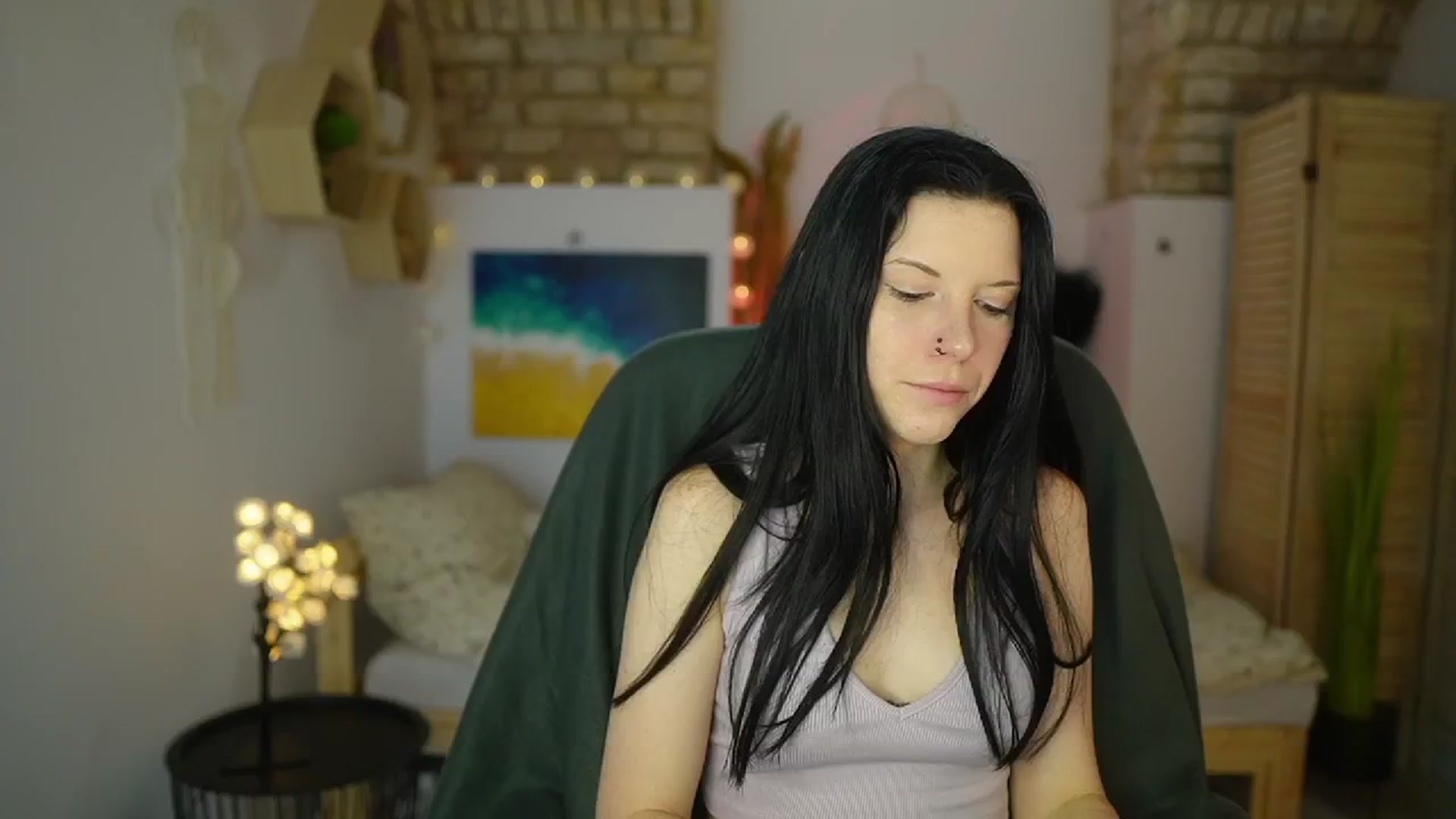 Gallery image thumbnail from April_Ollsen's myfreecams stream on, 05/13/2025, 13:01 image 6 of 20