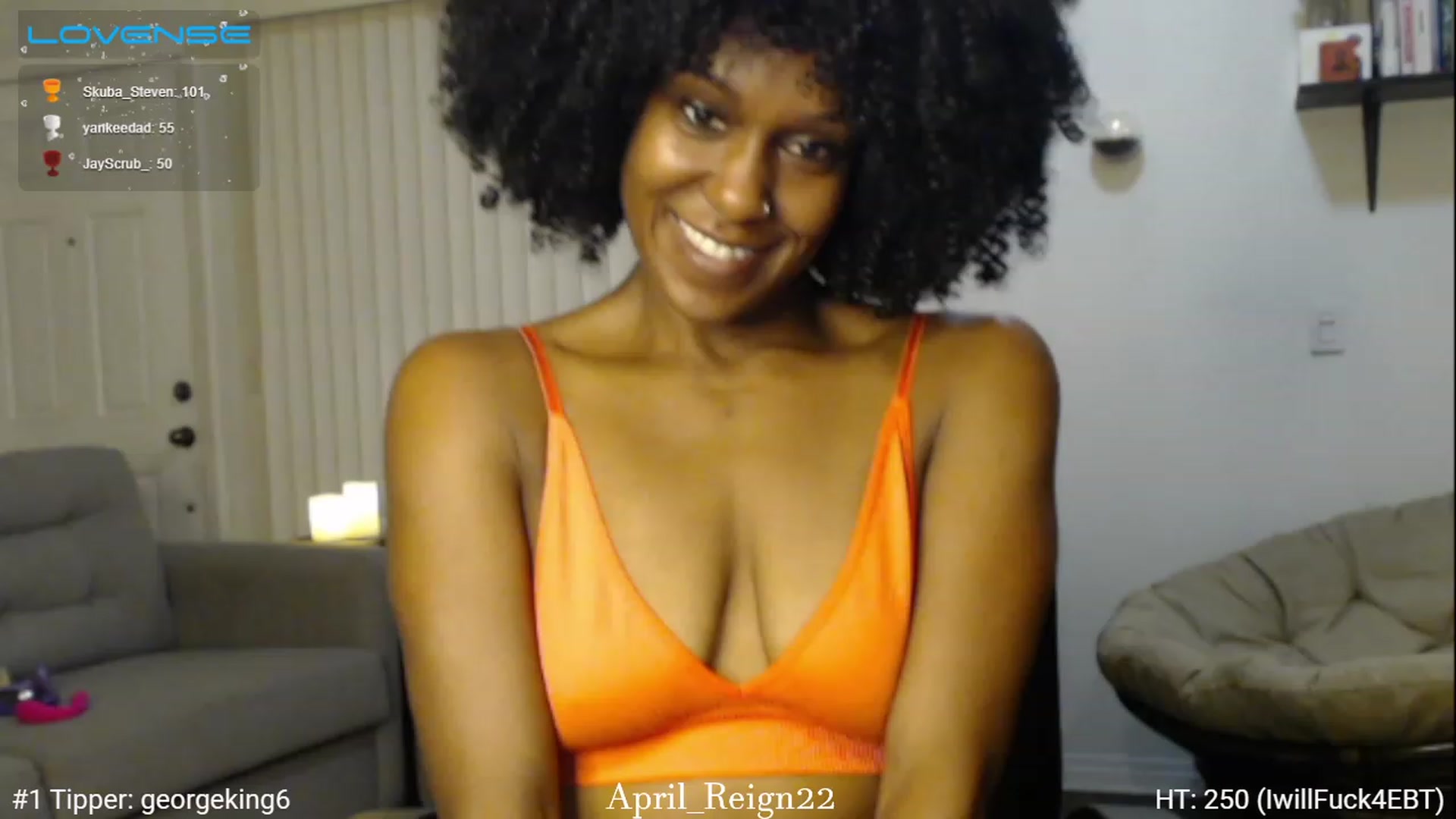 Gallery image thumbnail from April_Reign22's myfreecams stream on, 11/15/2022, 02:49 image 5 of 20