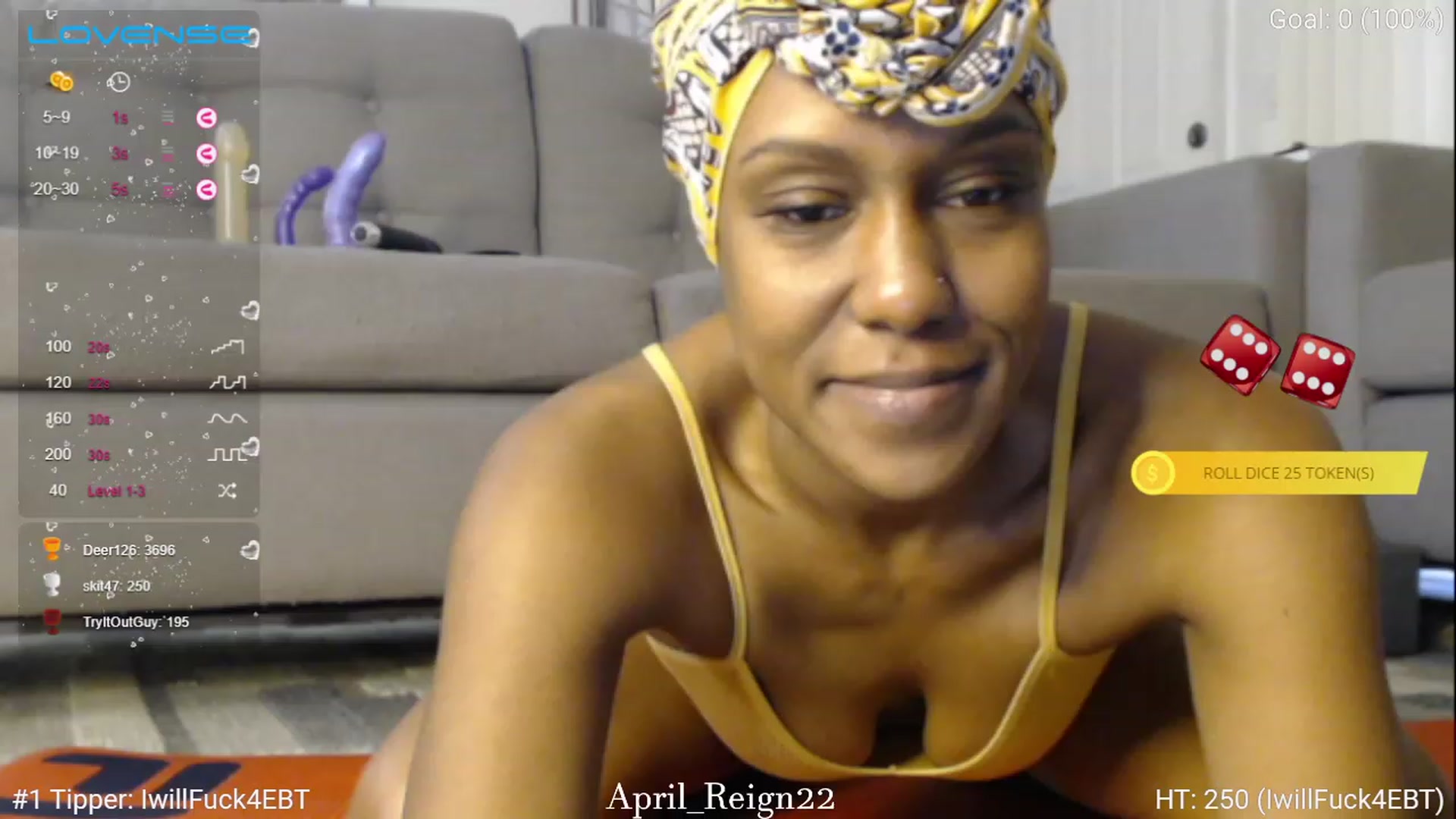 Gallery image thumbnail from April_Reign22's myfreecams stream on, 11/18/2022, 22:04 image 18 of 20