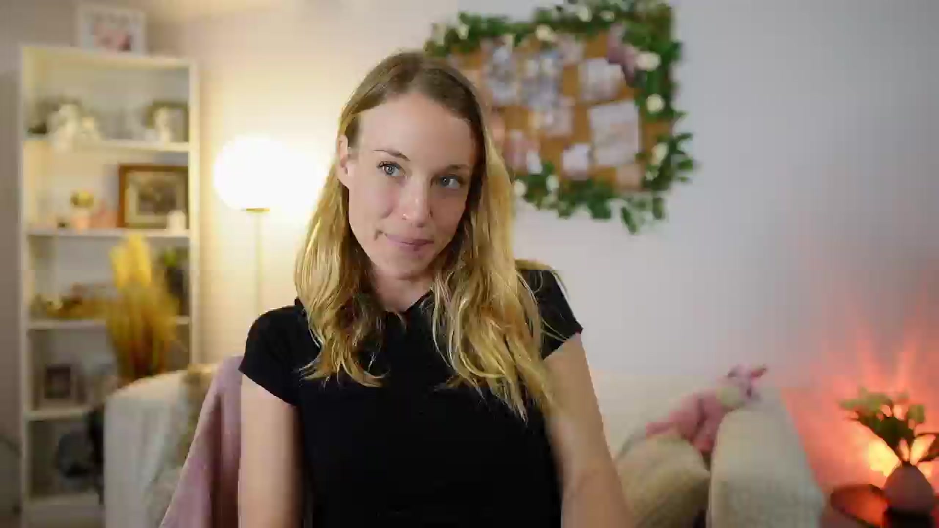 Gallery image thumbnail from April_Rose_'s myfreecams stream on, 06/04/2025, 12:58 image 2 of 20