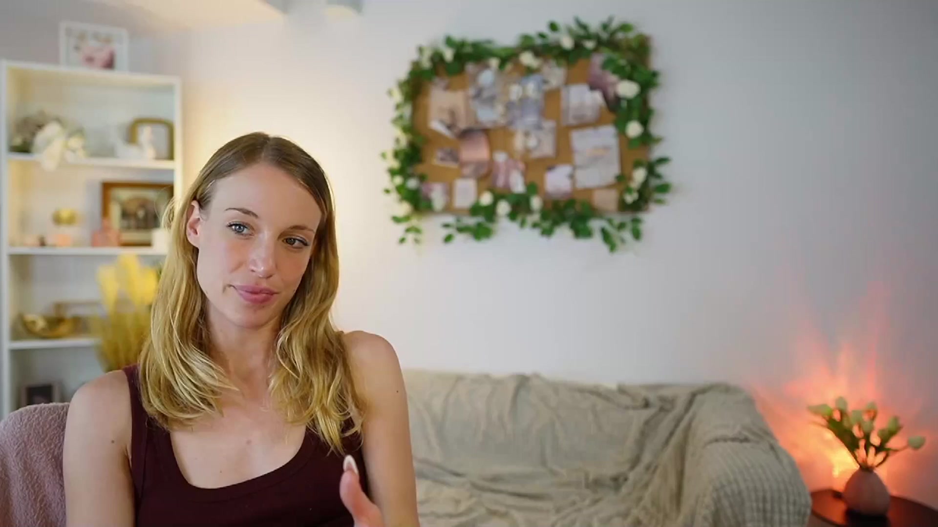 Gallery image thumbnail from April_Rose_'s myfreecams stream on, 06/11/2025, 13:01 image 17 of 20