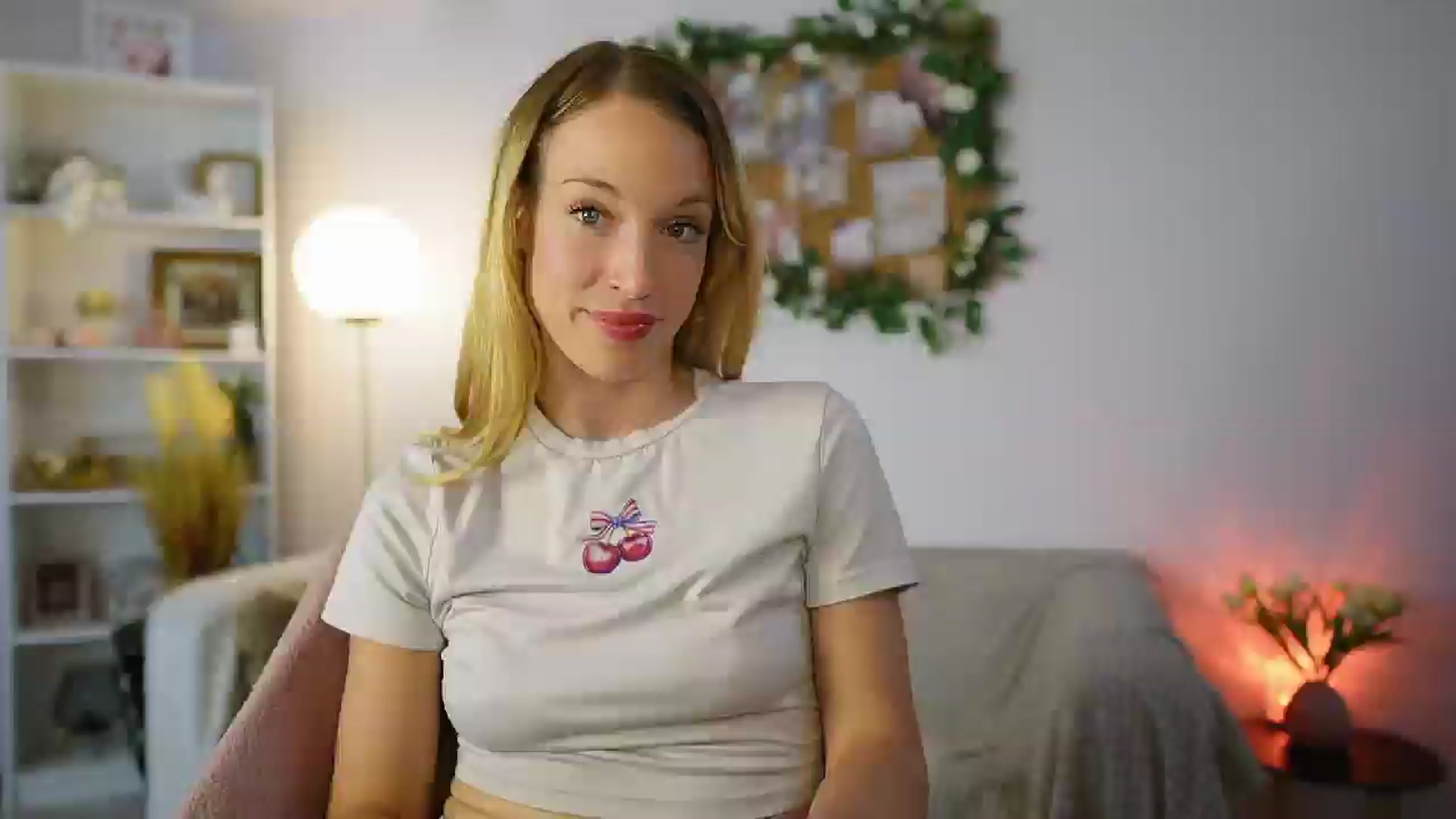 Gallery image thumbnail from April_Rose_'s myfreecams stream on, 06/21/2025, 12:40 image 4 of 20