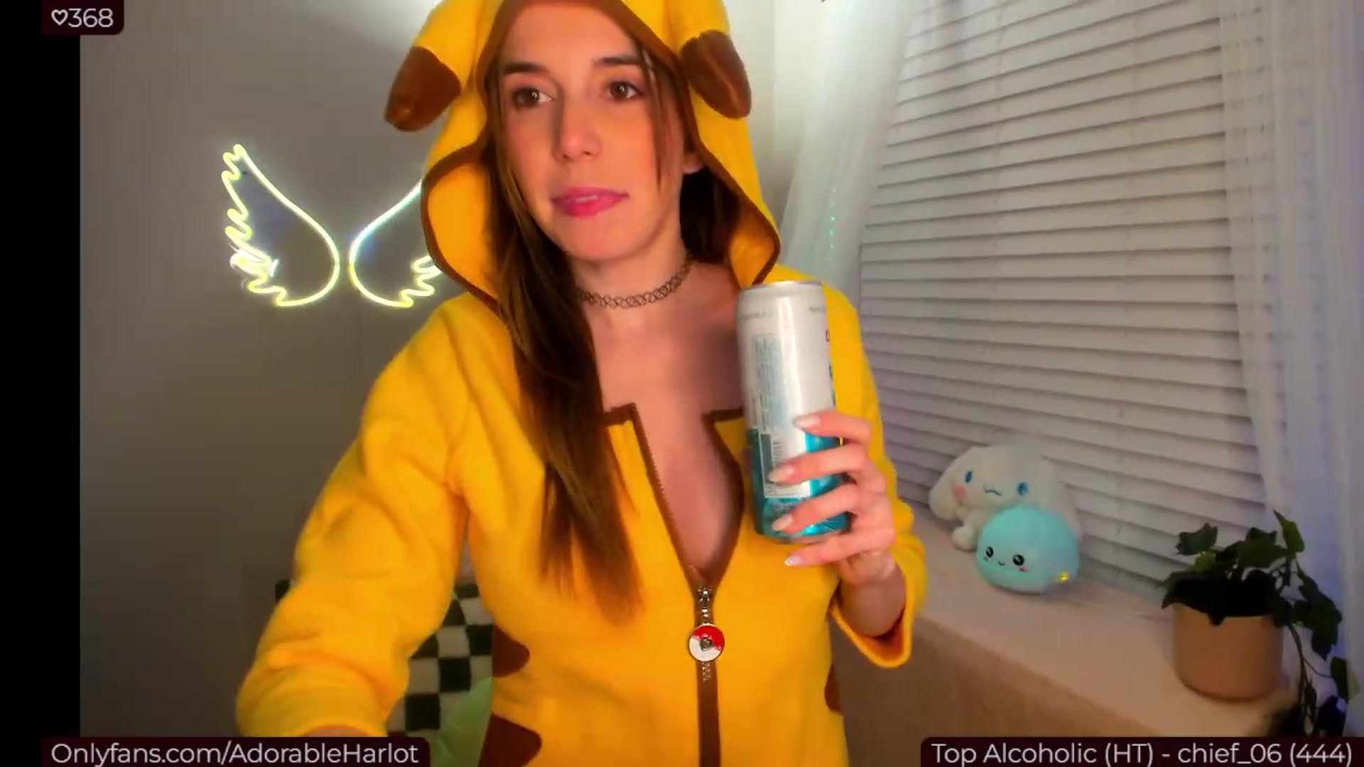 Gallery image thumbnail from Aprilxxo's myfreecams stream on, 01/19/2023, 06:04 image 3 of 20