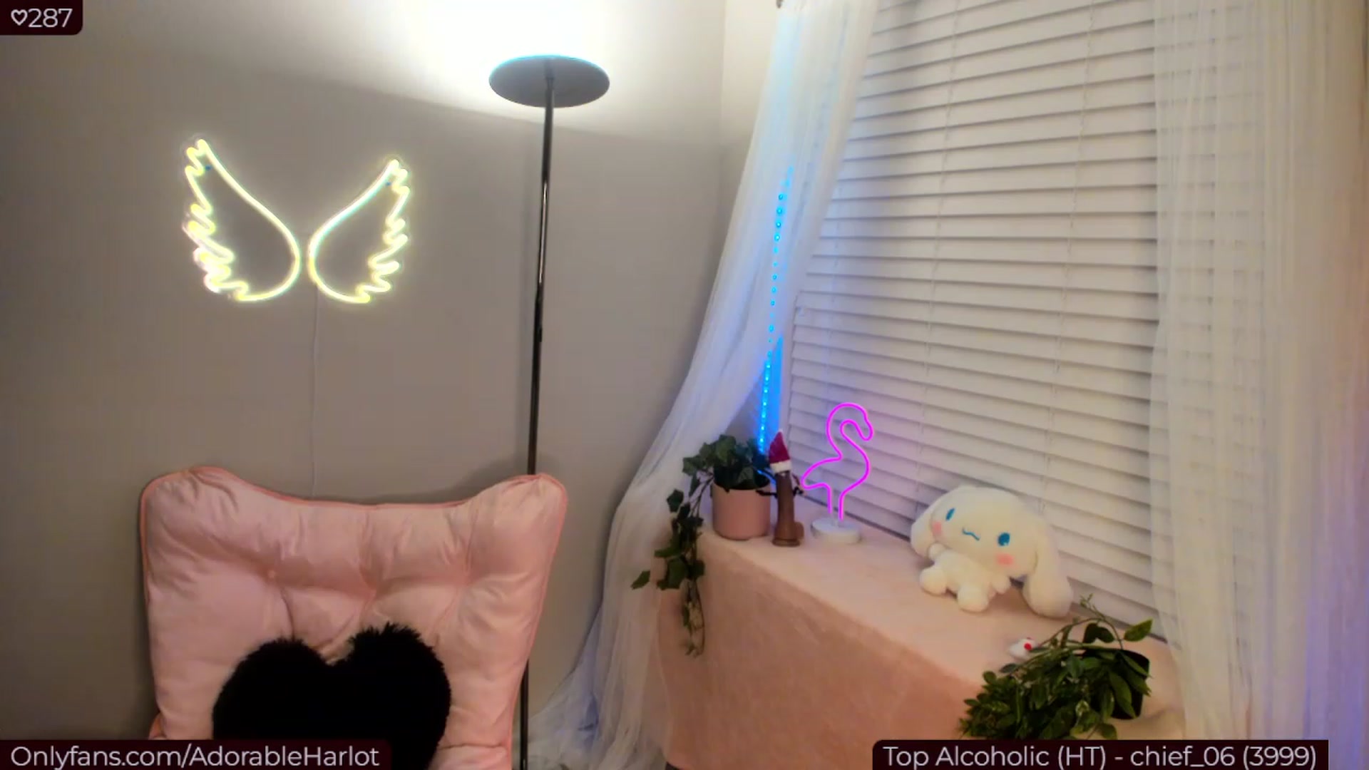 Gallery image thumbnail from Aprilxxo's myfreecams stream on, 01/26/2023, 06:33 image 15 of 20