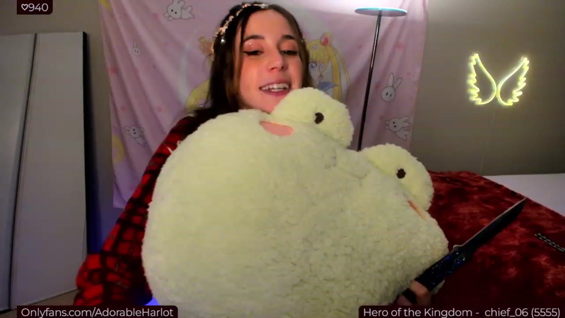 Gallery image thumbnail from Aprilxxo's myfreecams stream on, 03/16/2023, 05:29 image 16 of 20