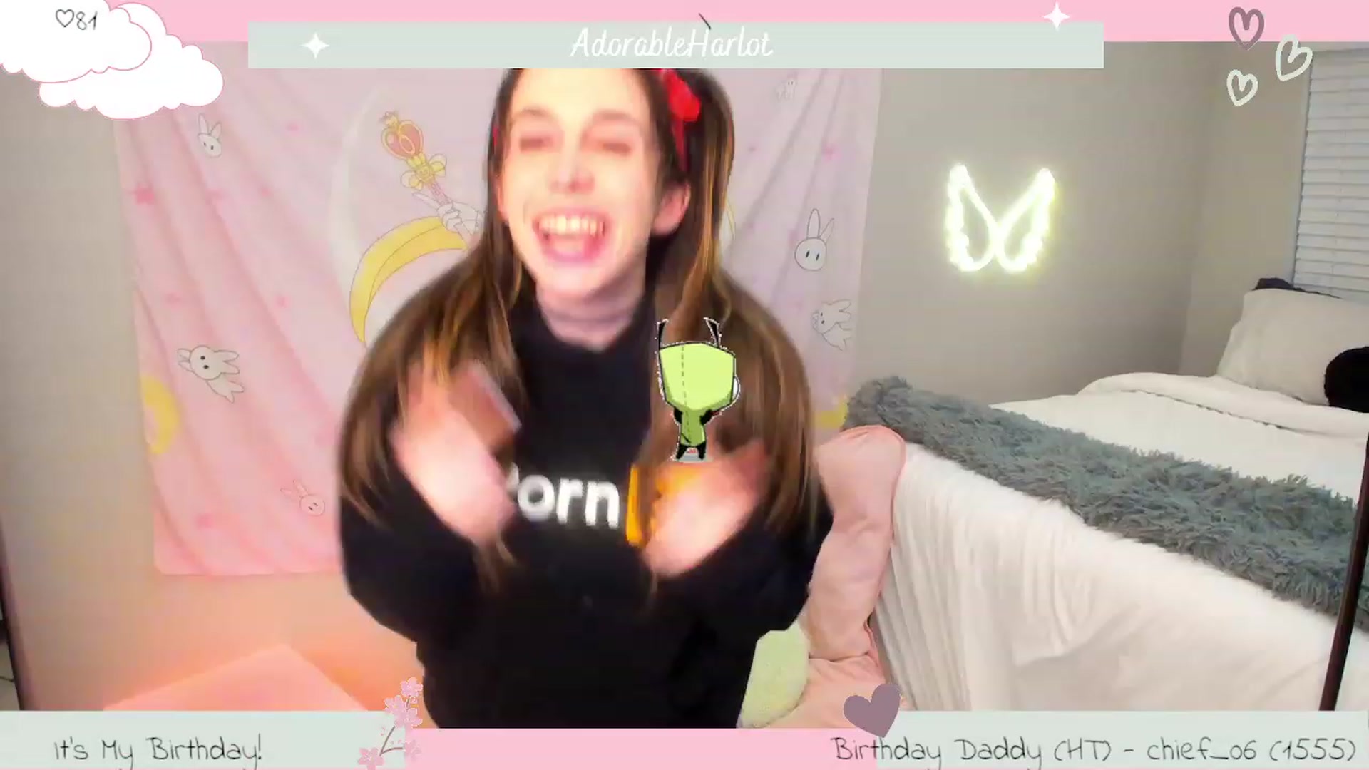 Gallery image thumbnail from Aprilxxo's myfreecams stream on, 04/26/2023, 06:42 image 1 of 20