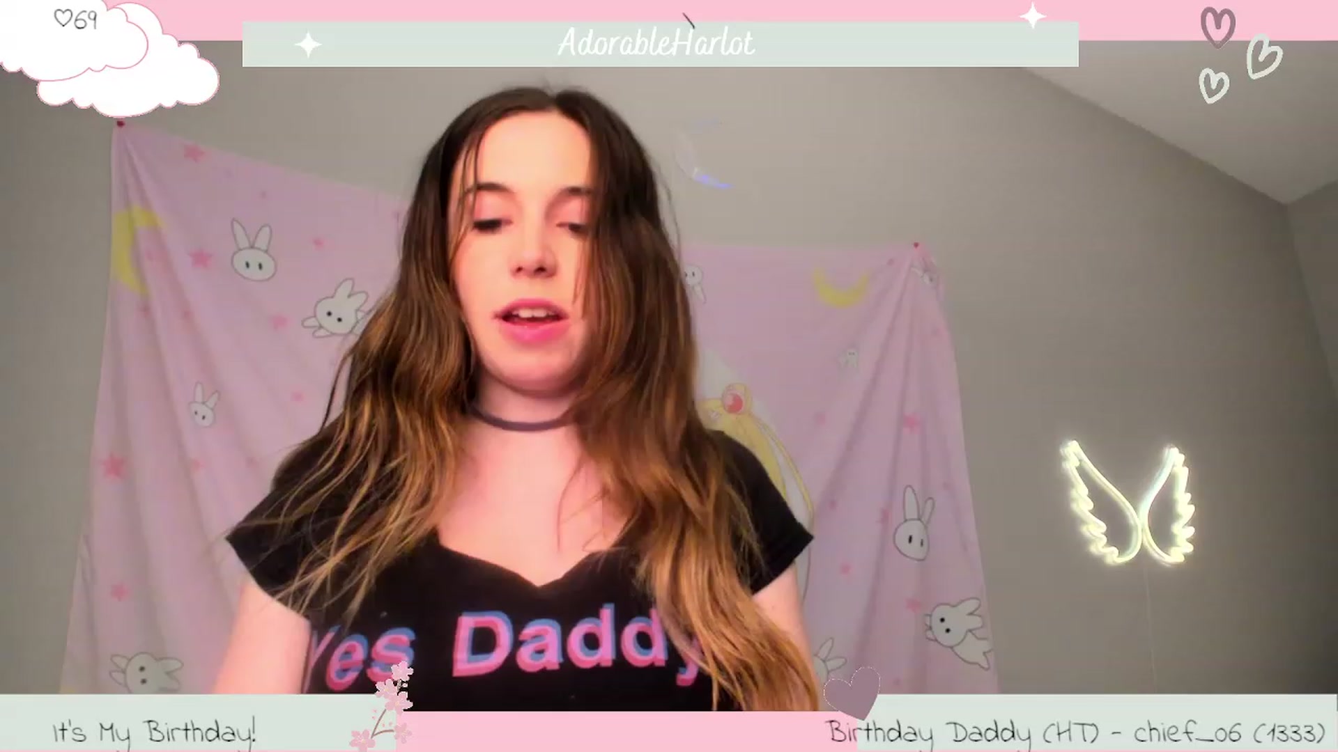 Gallery image thumbnail from Aprilxxo's myfreecams stream on, 04/27/2023, 05:35 image 1 of 20