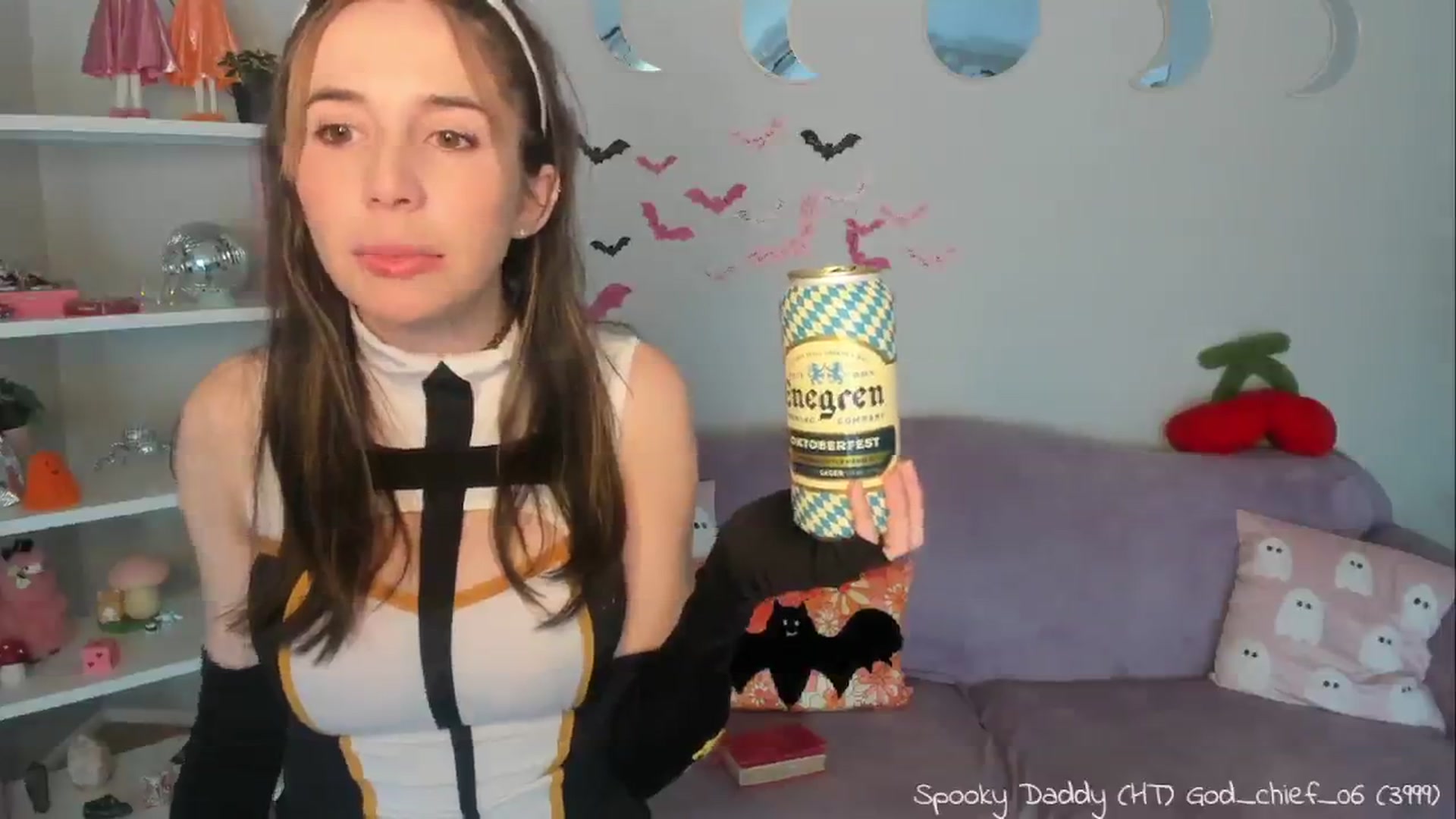 Gallery image thumbnail from Aprilxxo's myfreecams stream on, 11/01/2024, 24:07 image 14 of 20