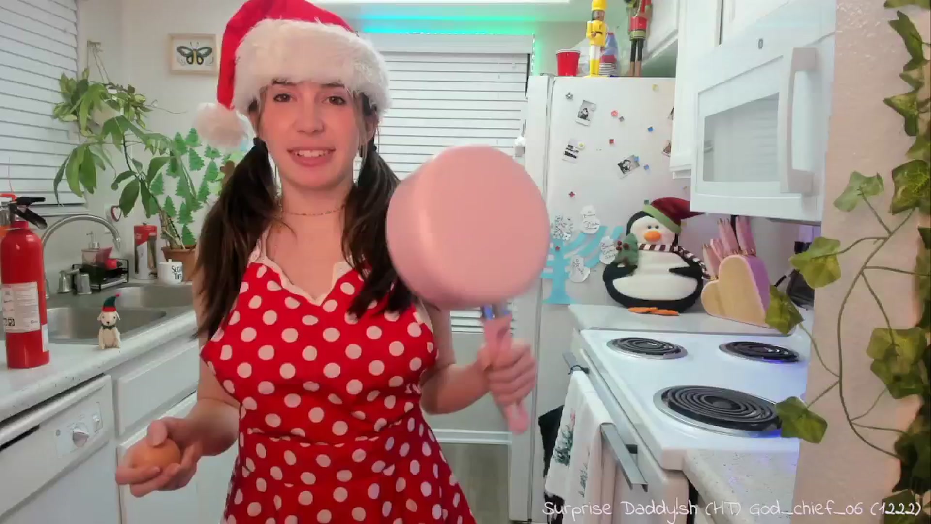 Gallery image thumbnail from Aprilxxo's myfreecams stream on, 12/27/2024, 06:16 image 9 of 20