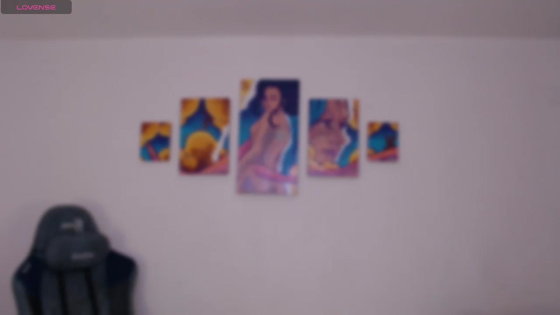 Gallery image thumbnail from Aqua_emilly's myfreecams stream on, 07/29/2024, 01:26 image 20 of 20