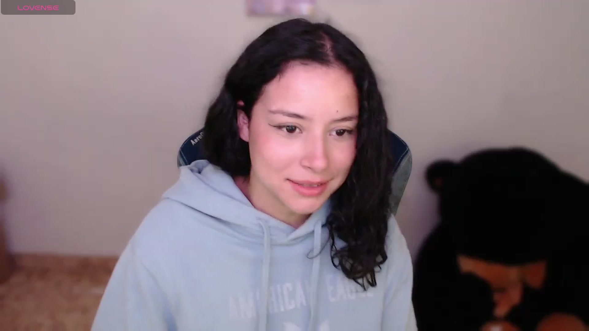 Gallery image thumbnail from Aqua_emilly's myfreecams stream on, 07/29/2024, 01:26 image 4 of 20