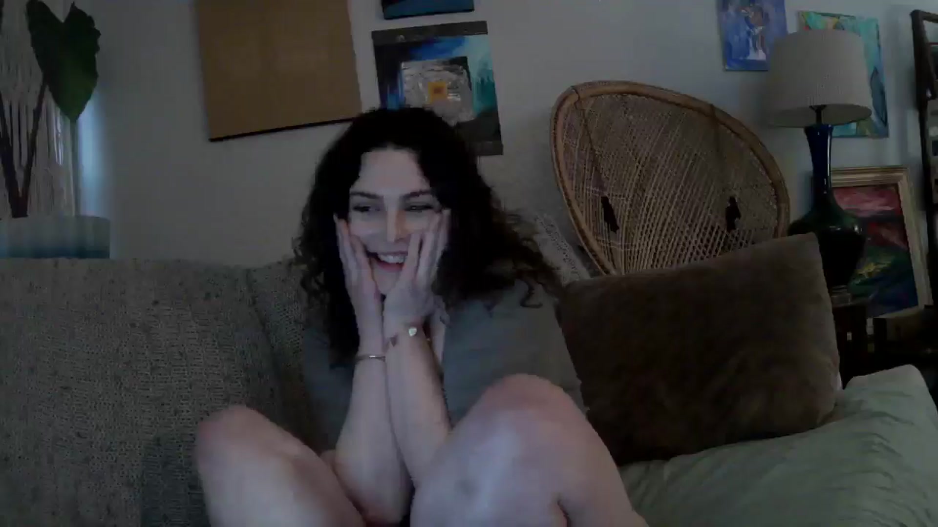 Gallery image thumbnail from Aquajani's myfreecams stream on, 04/01/2025, 23:21 image 17 of 20
